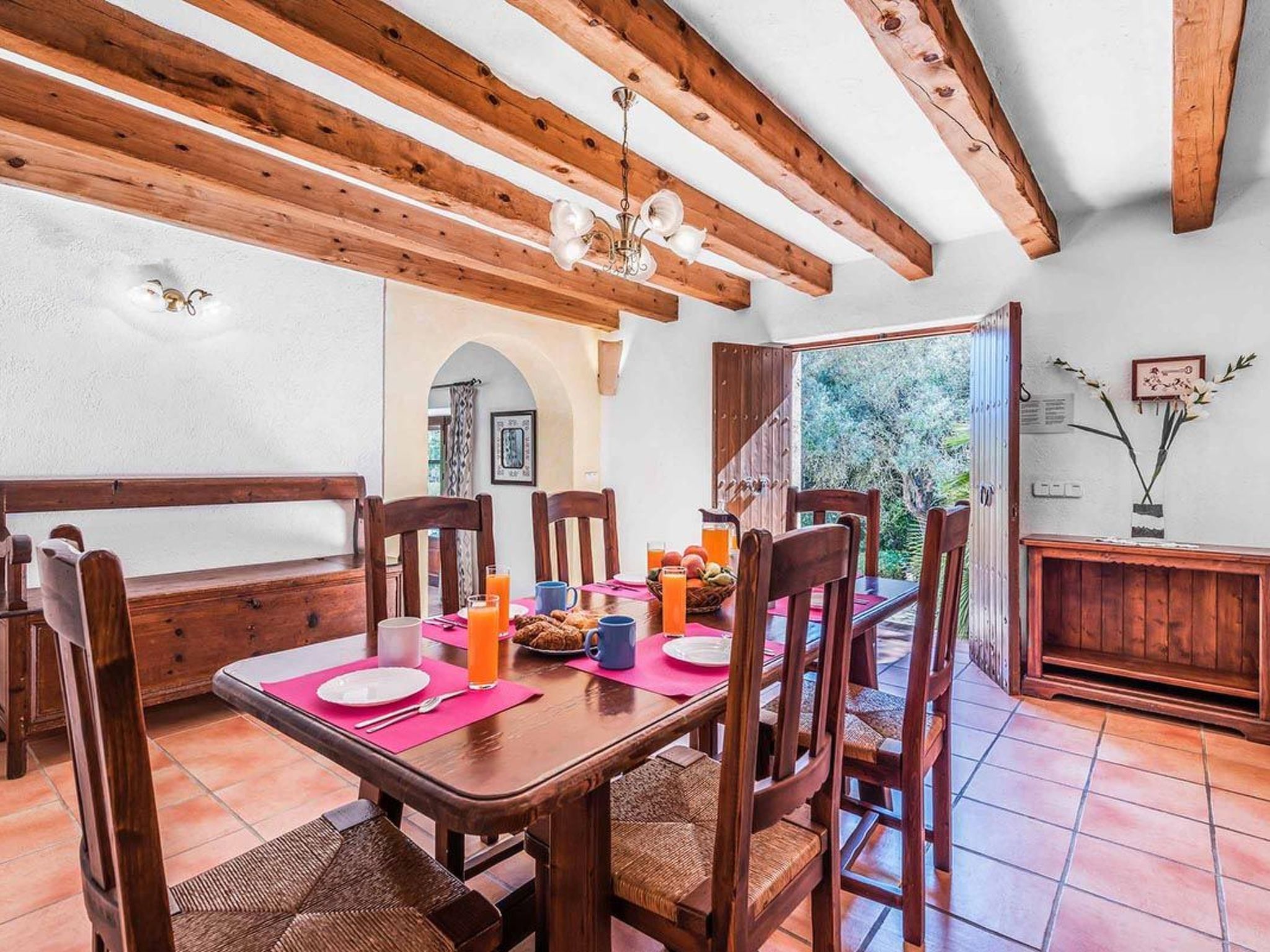 Finca Tomas, Cala Sant Vicenç-Dedans