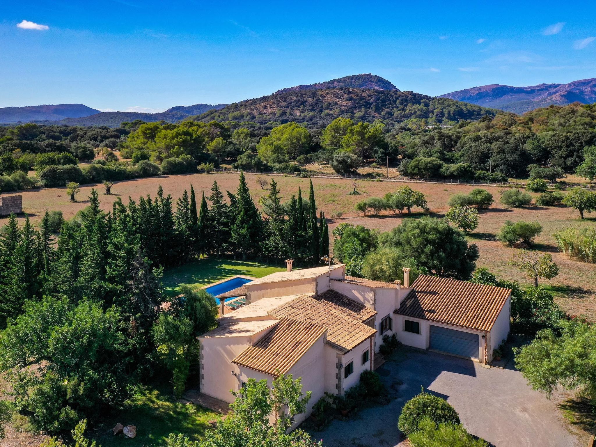 Schöne Villa für 8 Personen in der Nähe von Pollença-Dedans