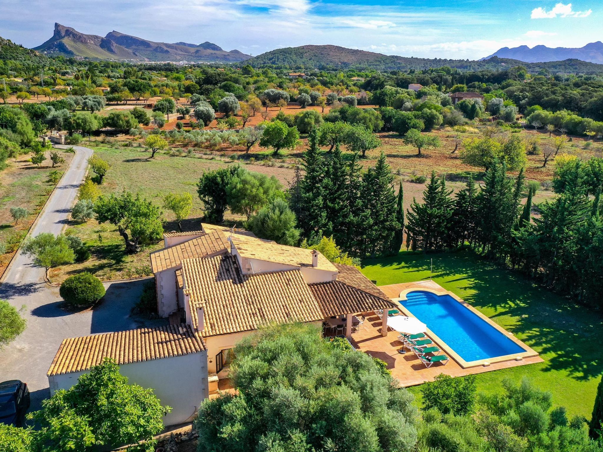 Schöne Villa für 8 Personen in der Nähe von Pollença-Dedans