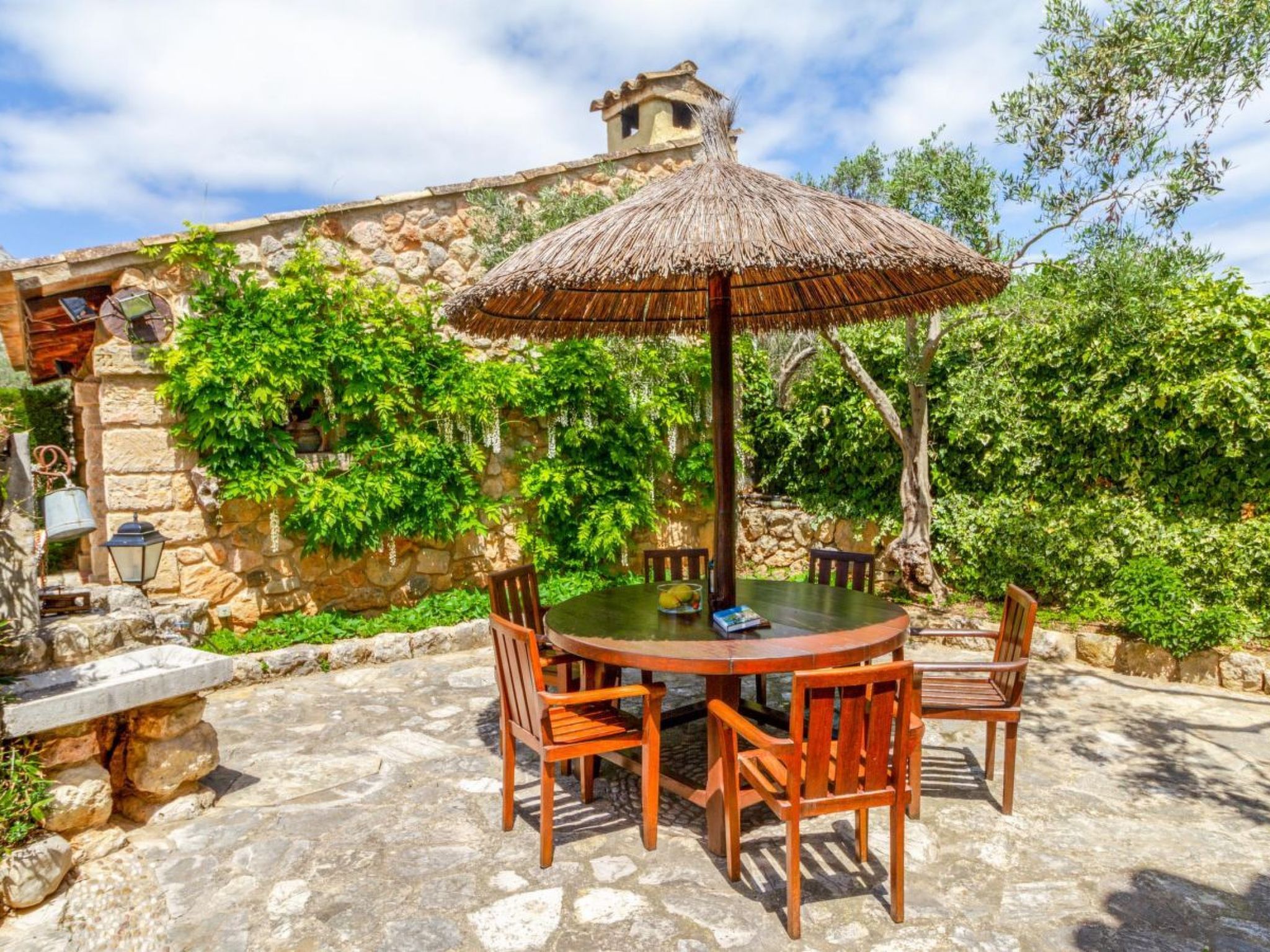 Schönes Landhaus in der Nähe von Pollensa-Drinnen