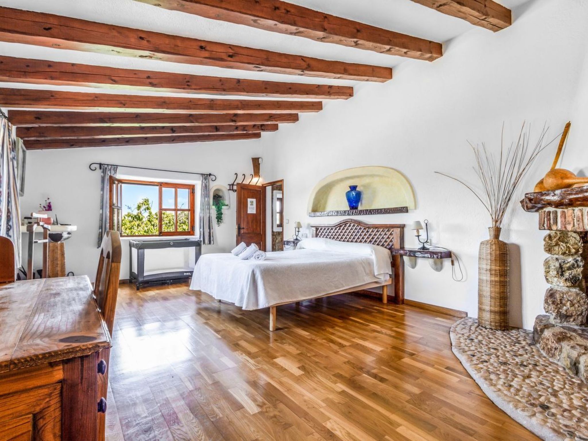 Schönes Landhaus in der Nähe von Pollensa-Drinnen