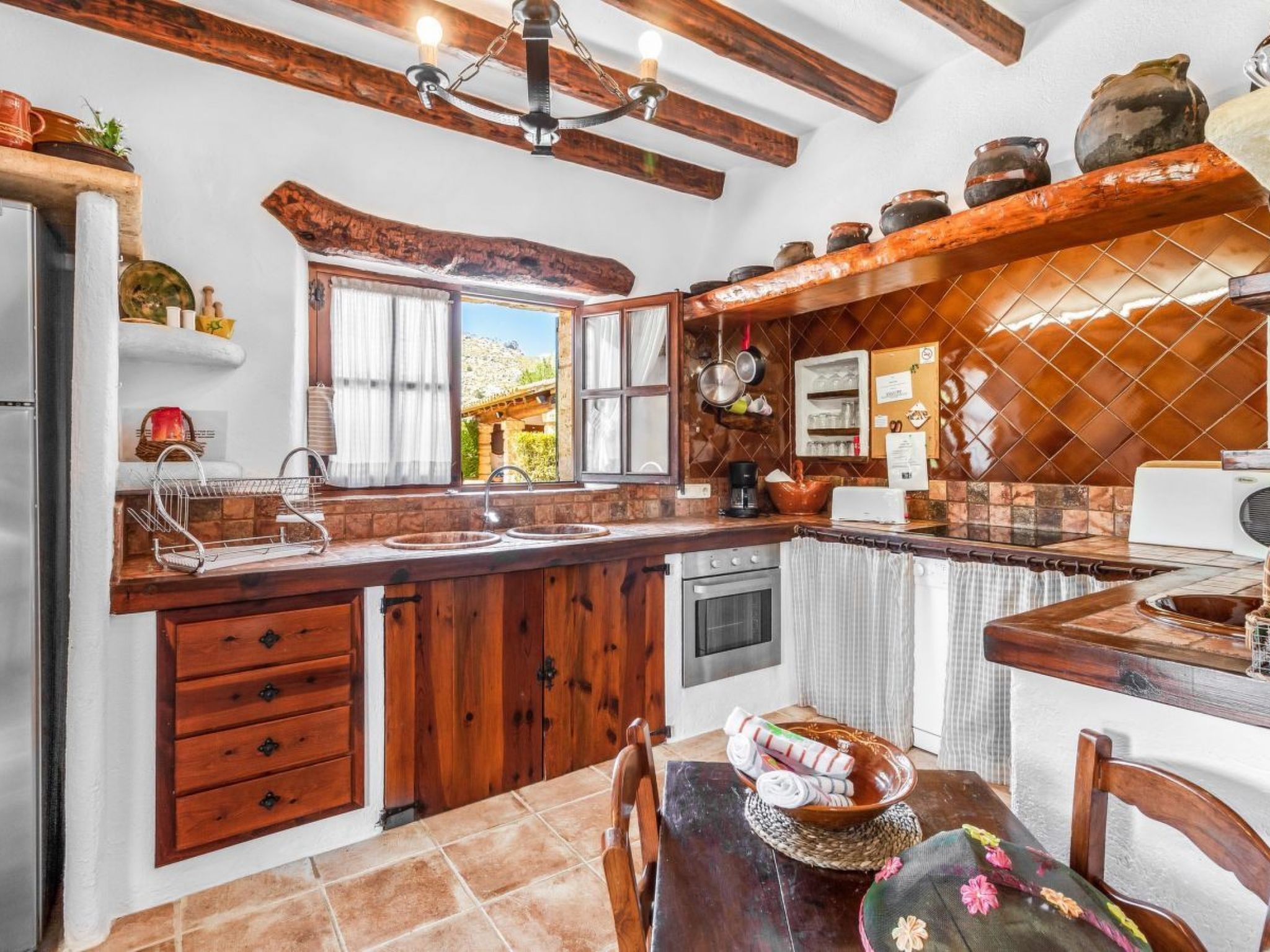 Schönes Landhaus in der Nähe von Pollensa-Drinnen