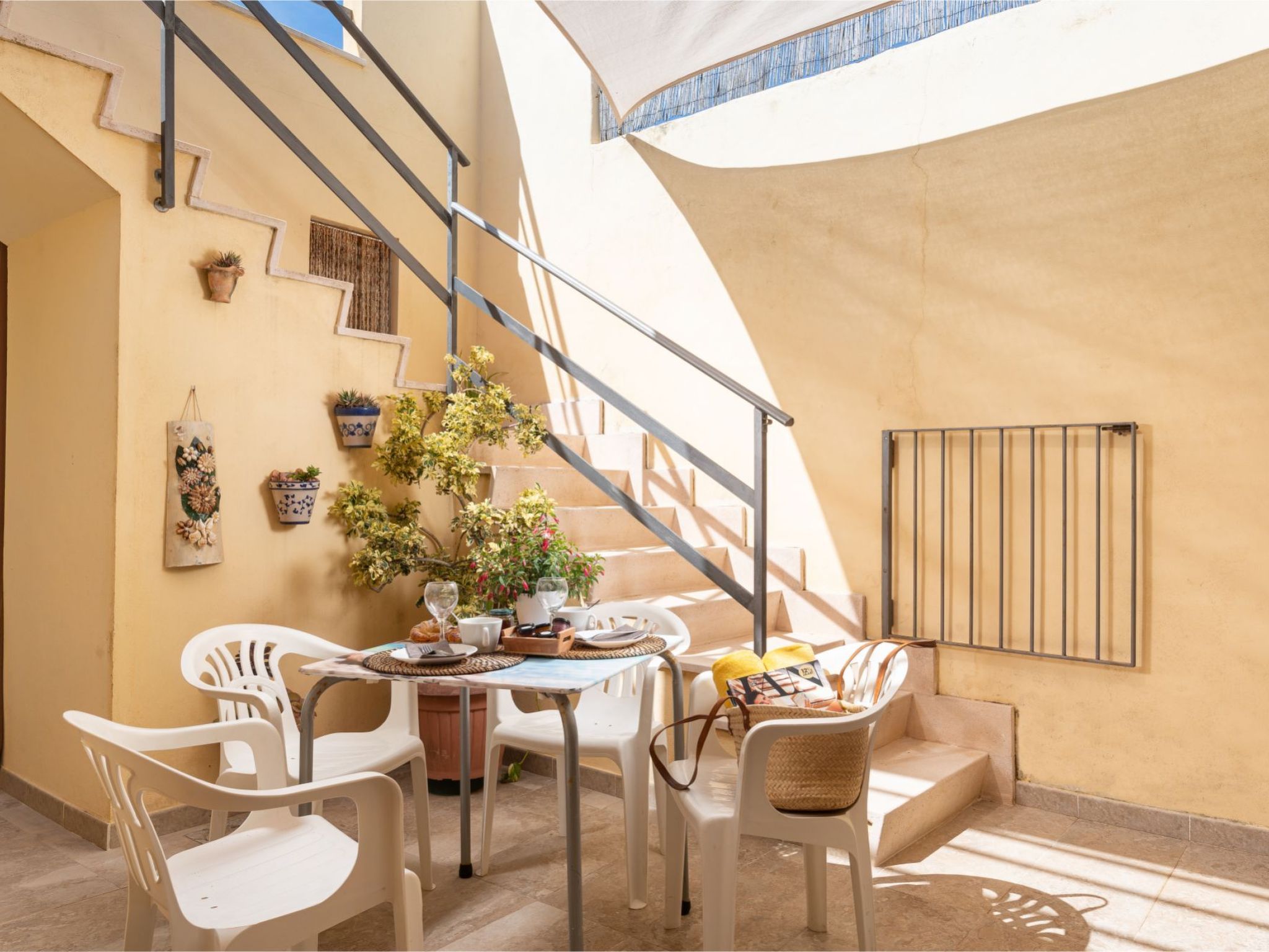 Gemütliches Stadthaus am Strand, 100 m vom Strand von Can Picafort entfernt-Image-tags.info