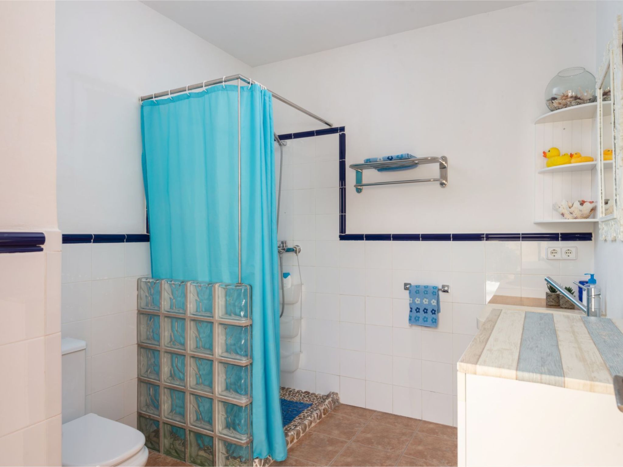 Gemütliches Stadthaus am Strand, 100 m vom Strand von Can Picafort entfernt-Image-tags.info