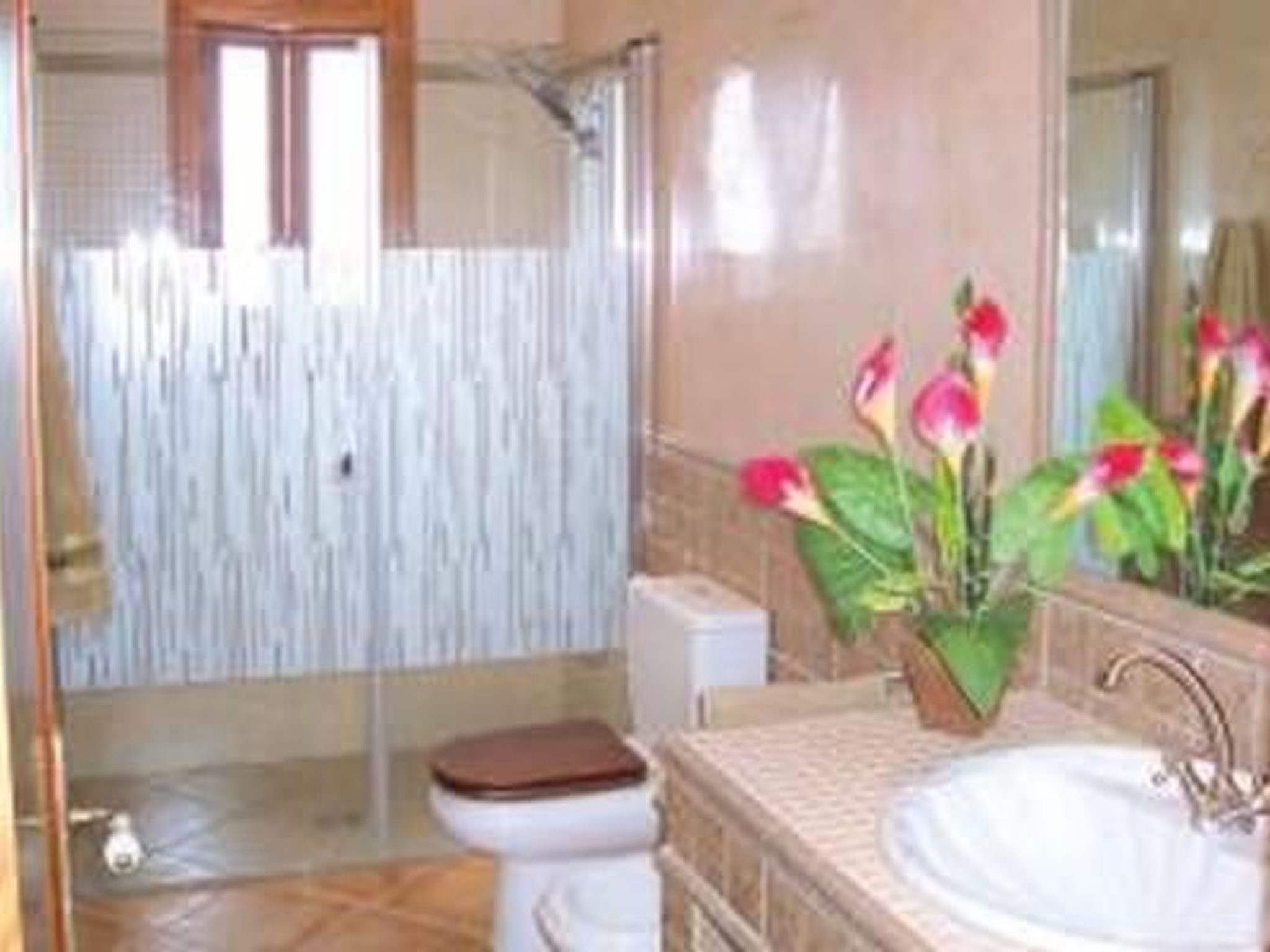 Villa mit Garten, Grill und Terrasse-Image-tags.info