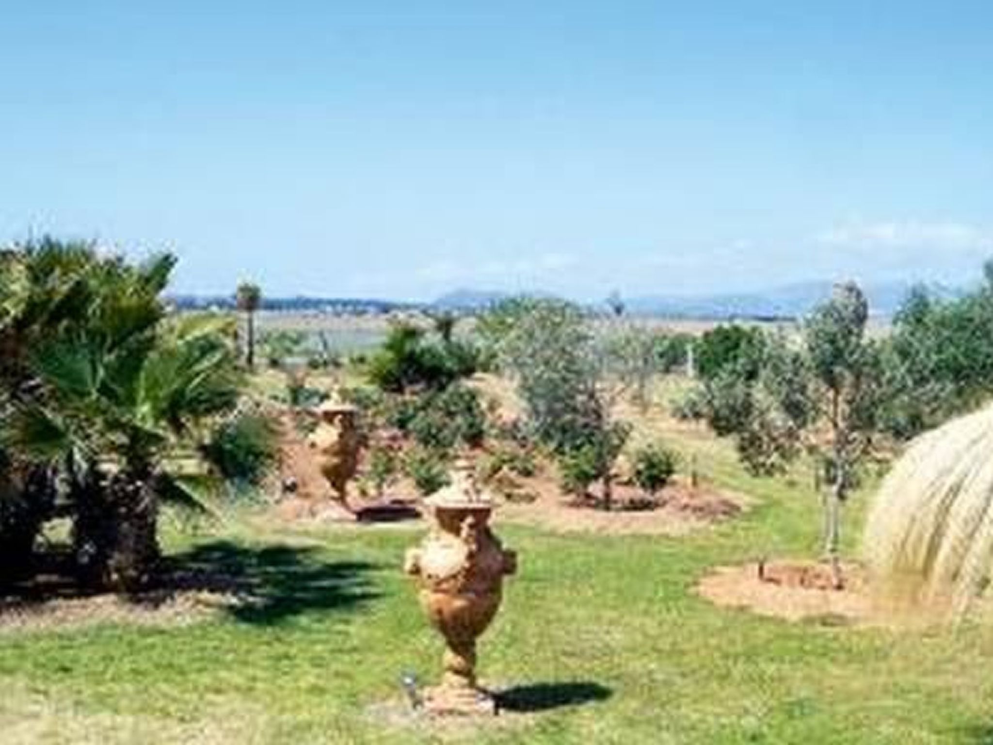 Villa mit Garten, Grill und Terrasse-Image-tags.info