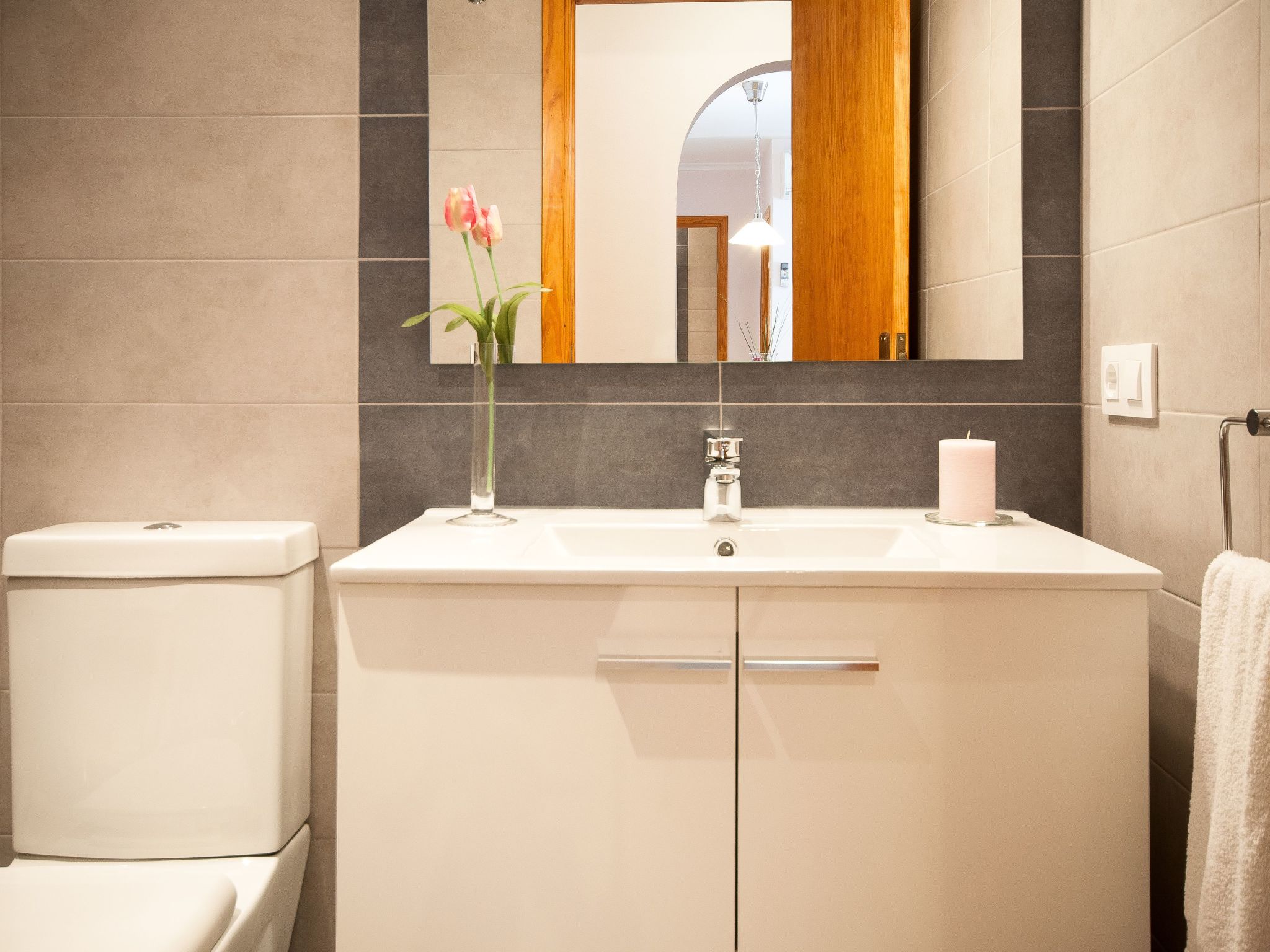 Ob3-Erdgeschoss mit 3 Doppelschlafzimmern in Strandnähe-Binnen