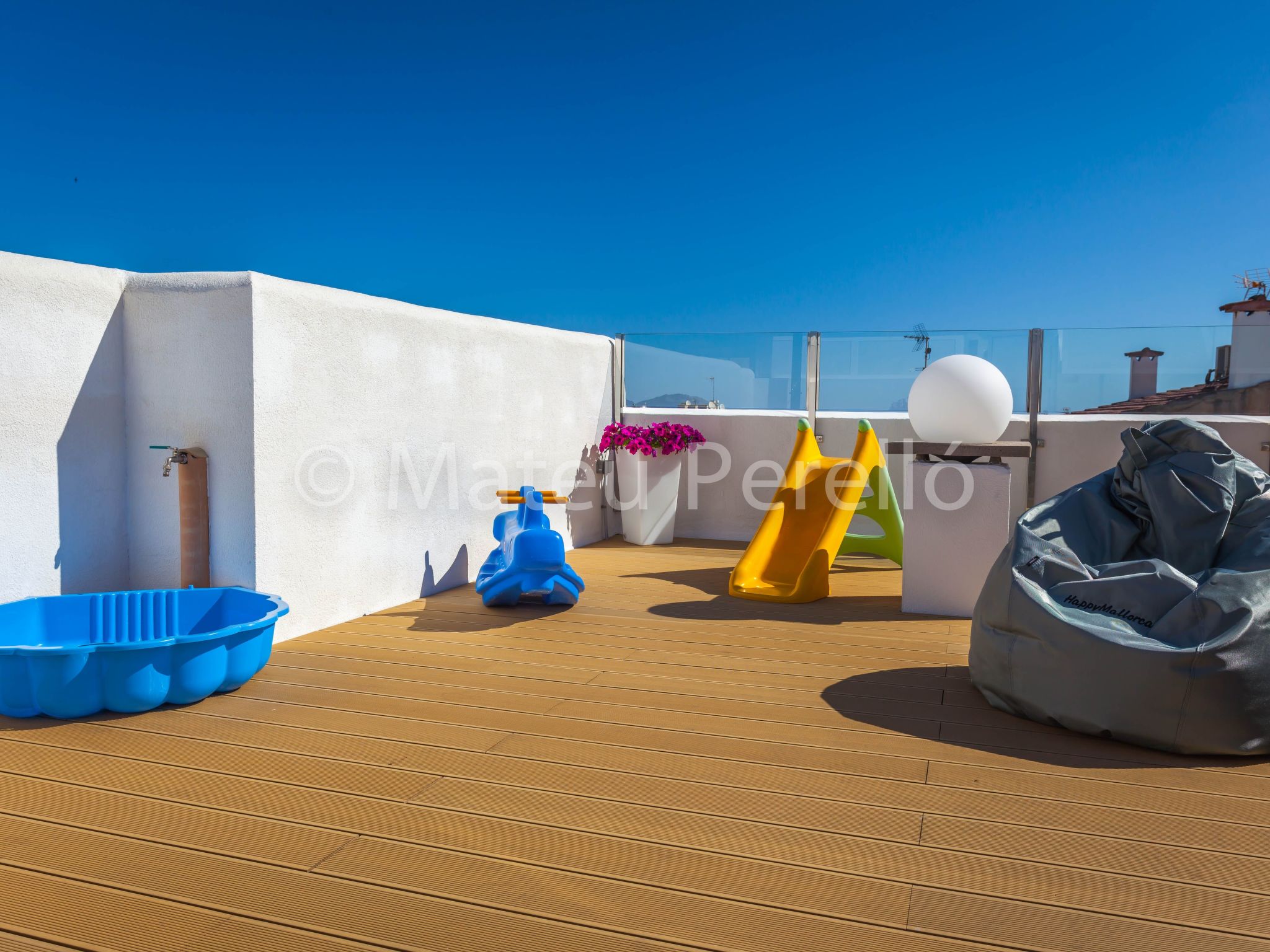 Ob3-Erdgeschoss mit 3 Doppelschlafzimmern in Strandnähe-Binnen