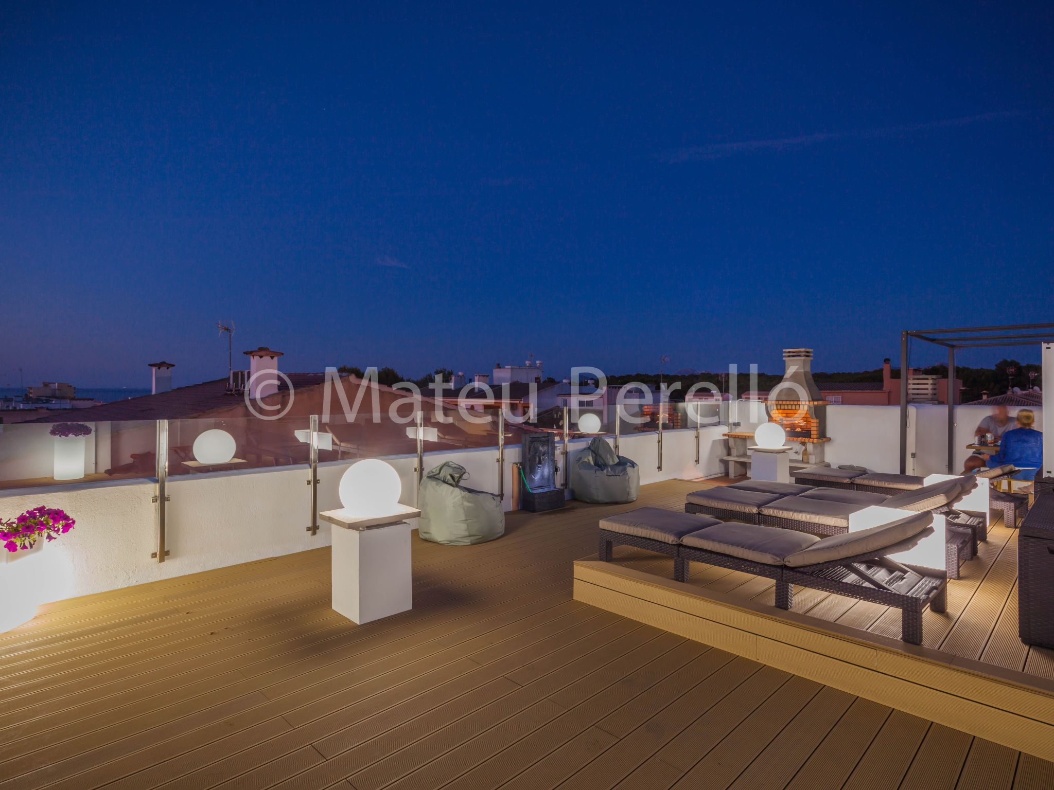 Ob3-Erdgeschoss mit 3 Doppelschlafzimmern in Strandnähe