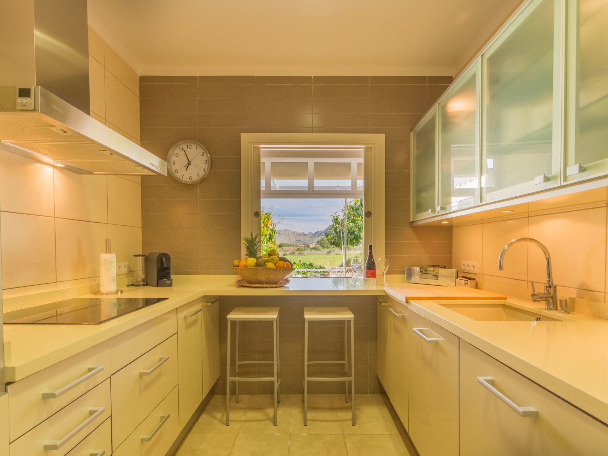 Charmantes Ferienhaus mit großer Terrasse-Binnen