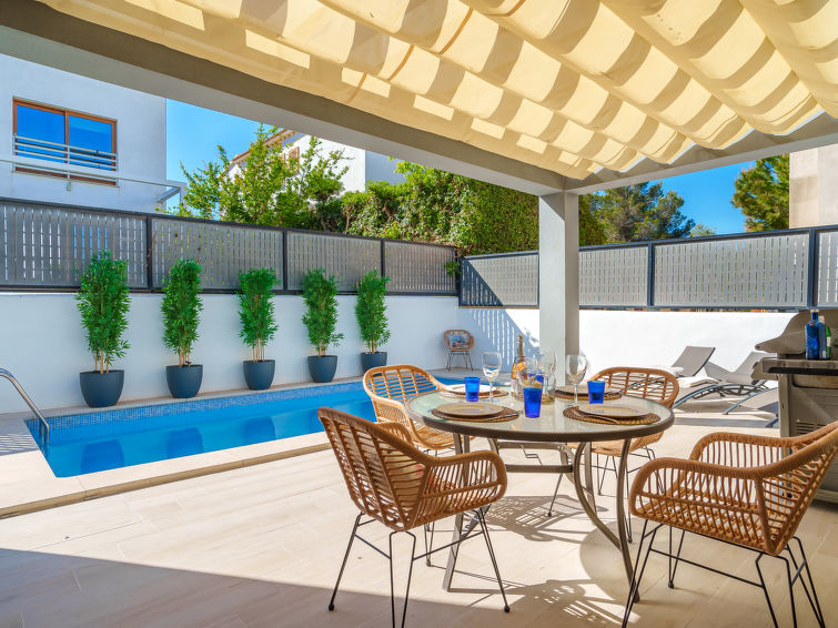 Search and Stay destination Urbanització Montferrutx, IB - Spain from AU$ 508. Can Aruna