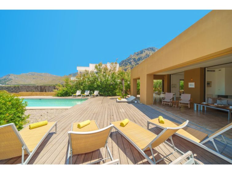 9-persoons villa Enigma met privézwembad en zeezicht in Colònia Sant Pere in Colònia Sant Pere