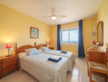 Amores aan Zee: Romantisch Appartement in Sant Elm met Directe Strandtoegang - thumbnail 4