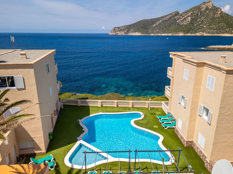 Search and Stay destination Sant Elm, IB - Spain from AU$ 285. Amores