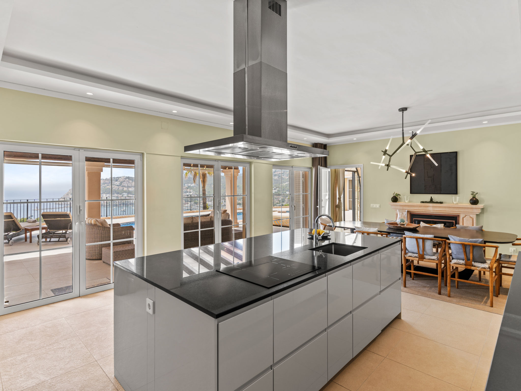 Villa Iris - Binnen