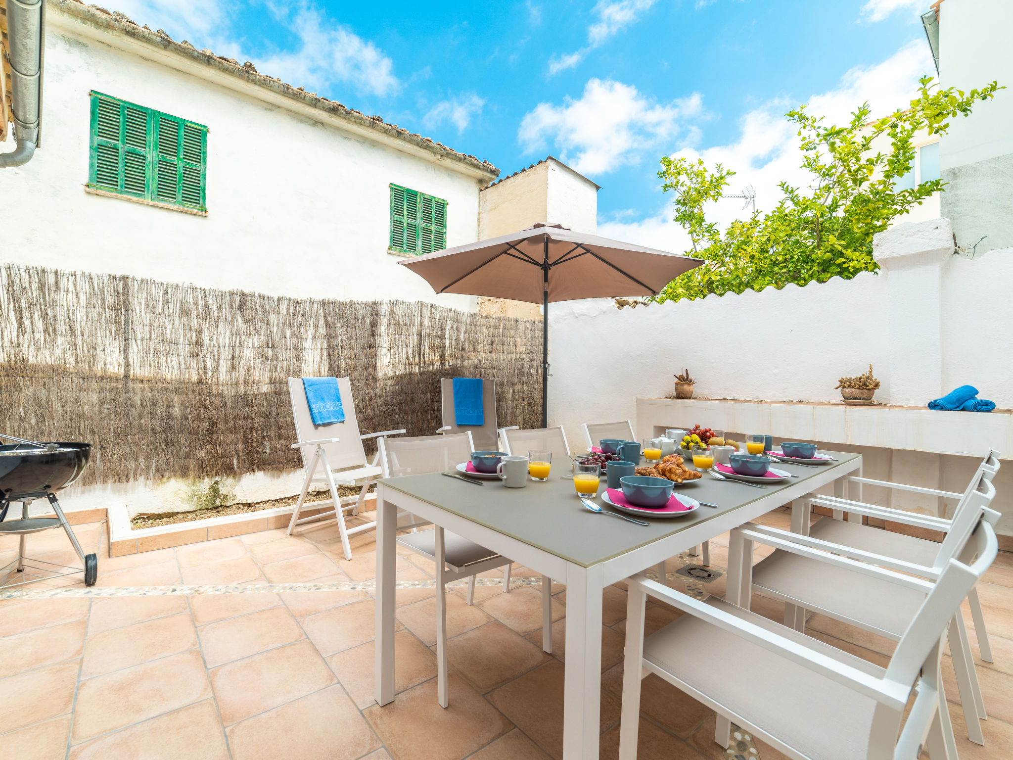 Search and Stay Destinations. Townhouse Accommodation in S'Arracó, Illes Balears - Illes Balears - Spain