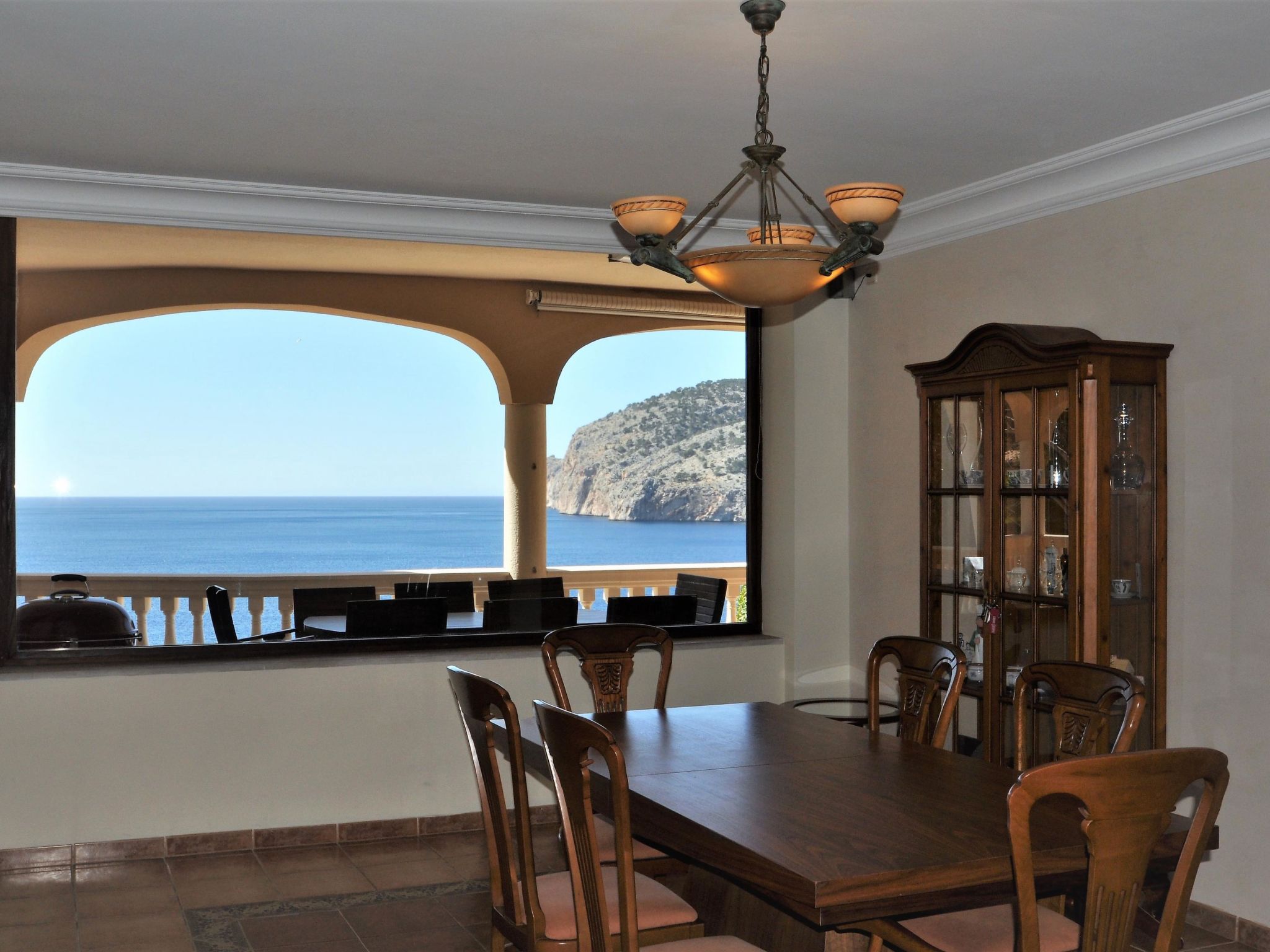 Photo of Villa CA TOTHOM con vistas al mar Camp de Mar para 8 personas (4 habitaciones)