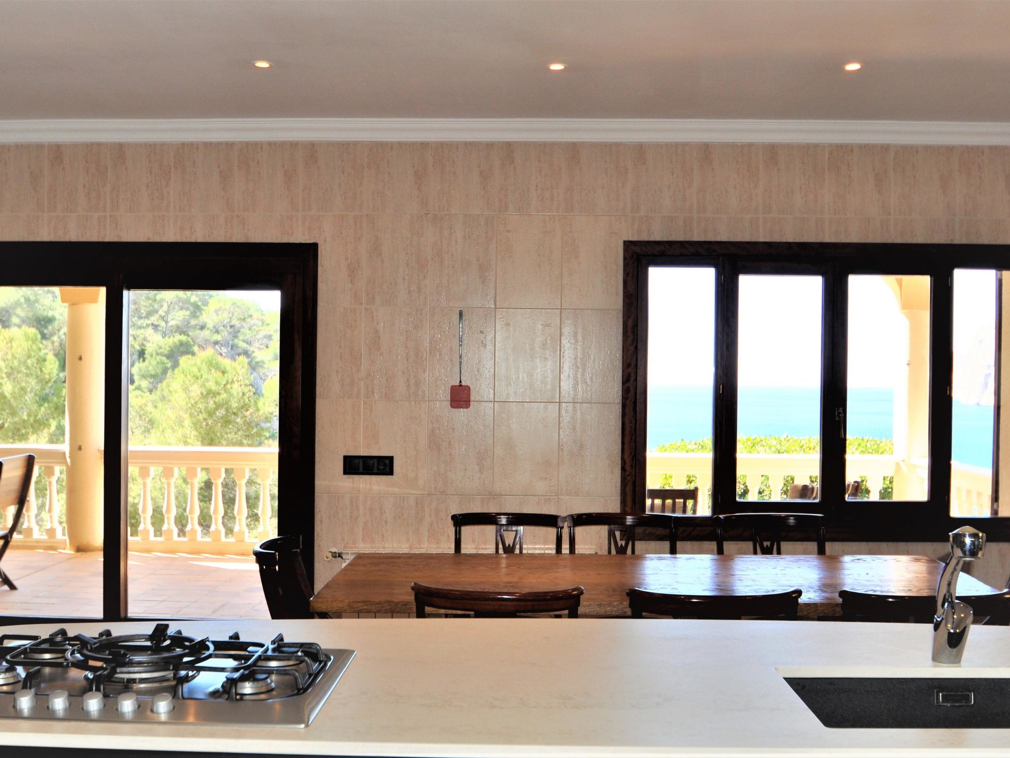 Photo of Villa CA TOTHOM con vistas al mar Camp de Mar para 8 personas (4 habitaciones)