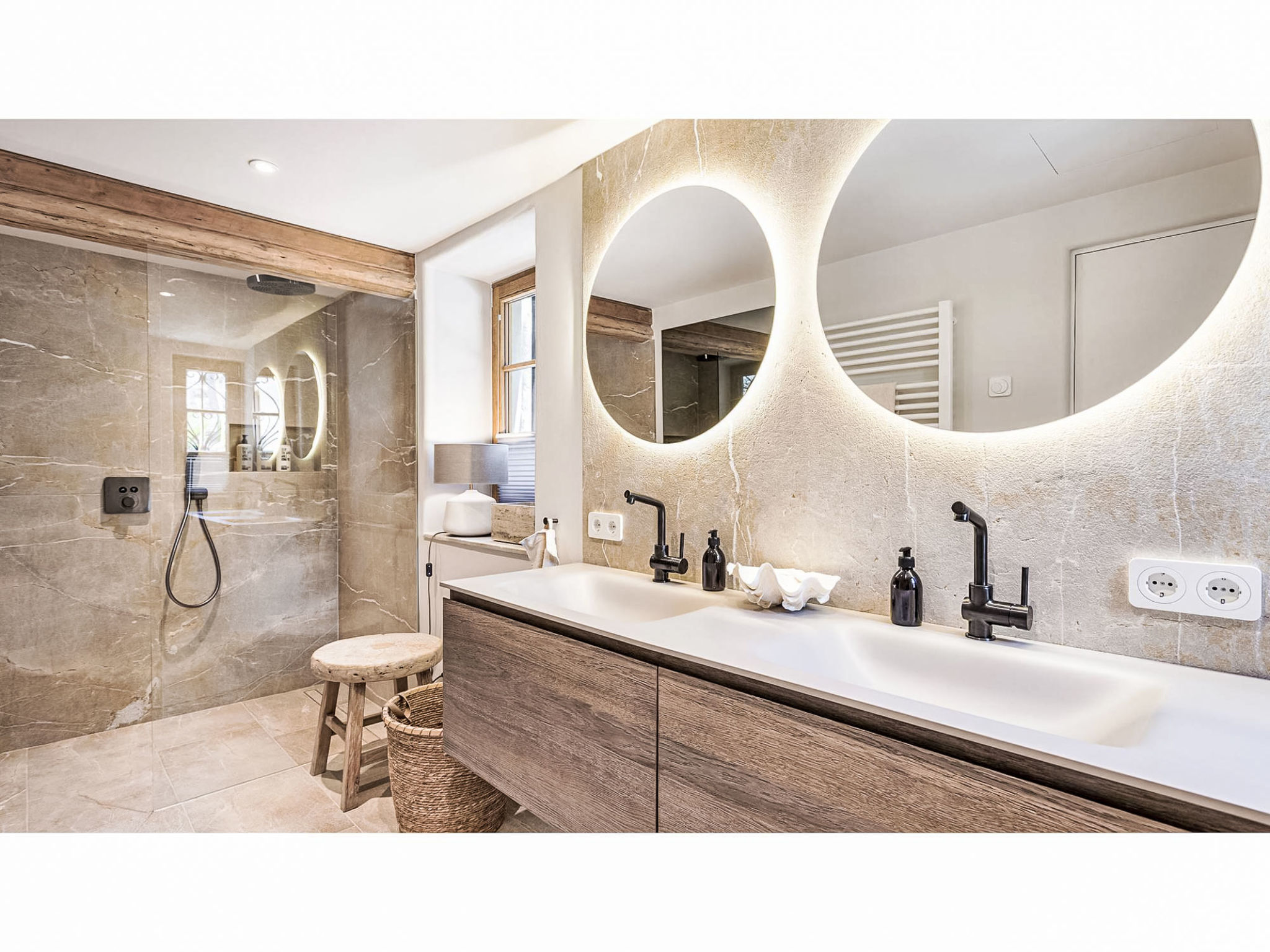 5 bedroom villa - Binnen