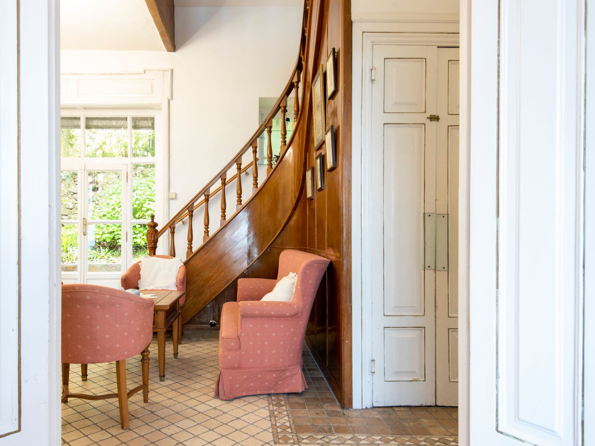 Für 12 Personen und 2 Kinder in Redondela, Costa Verde Spanien (Rías Baixas)-Binnen