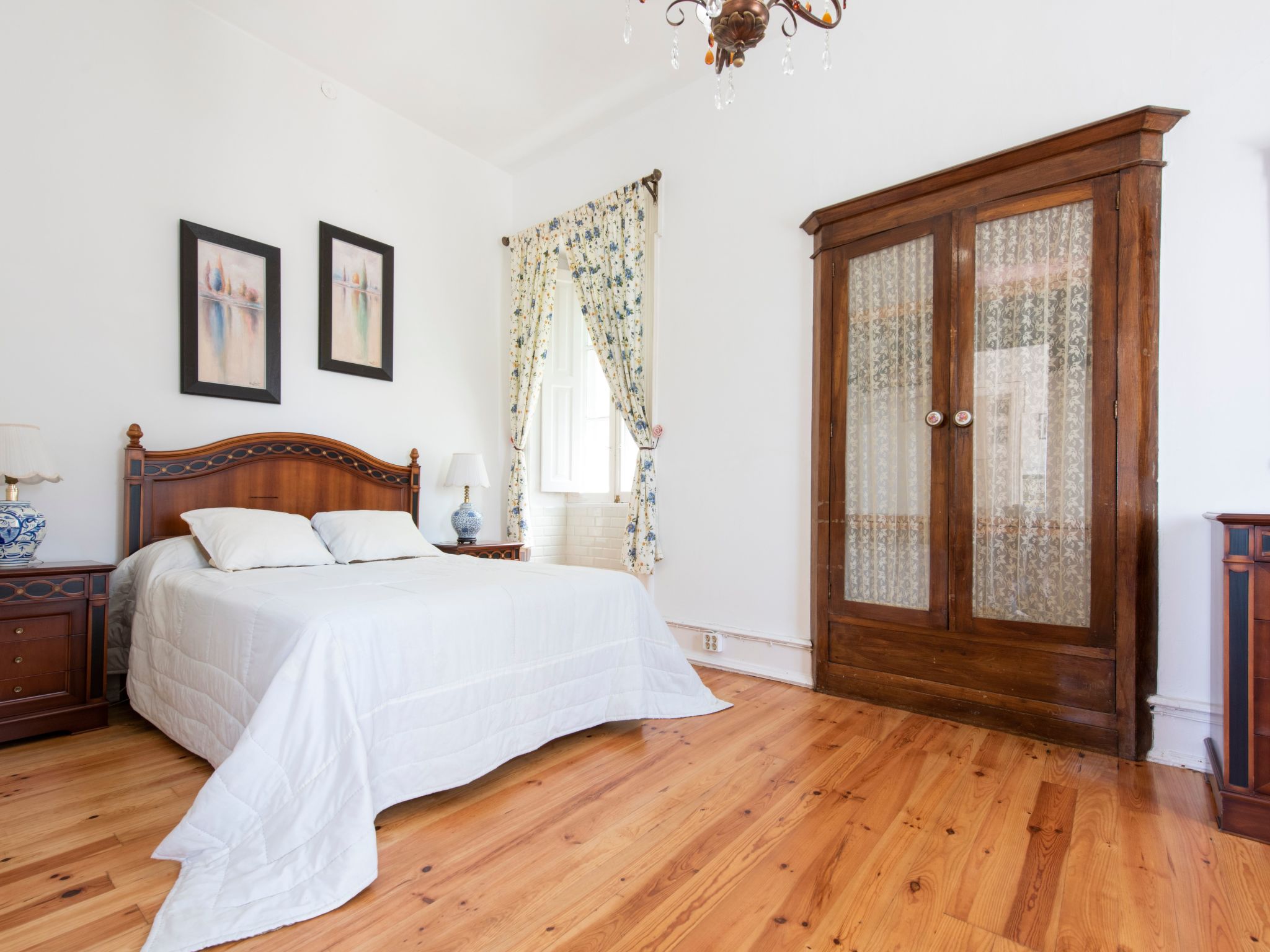 Für 12 Personen und 2 Kinder in Redondela, Costa Verde Spanien (Rías Baixas)-Binnen