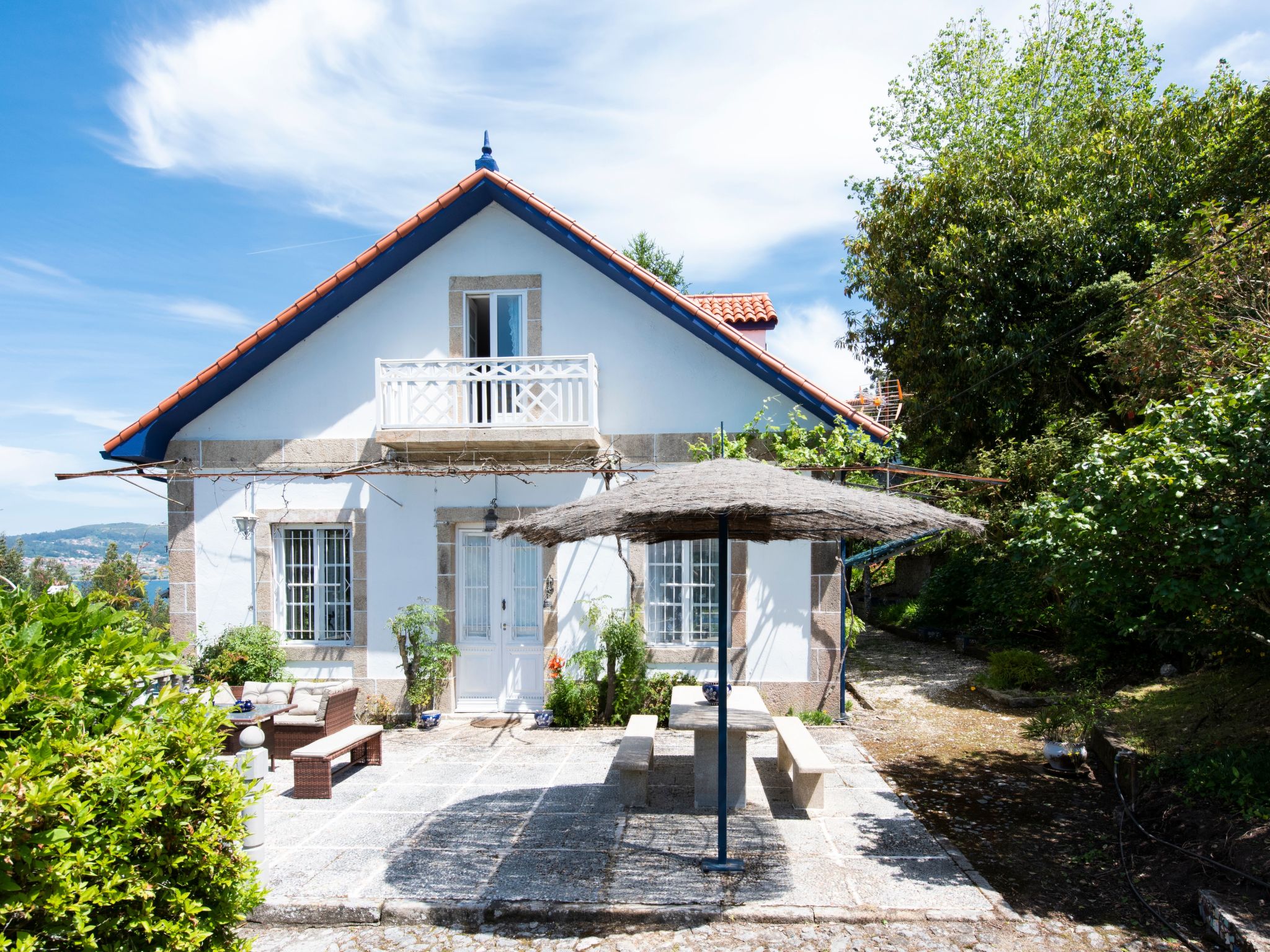 Für 12 Personen und 2 Kinder in Redondela, Costa Verde Spanien (Rías Baixas)-Binnen