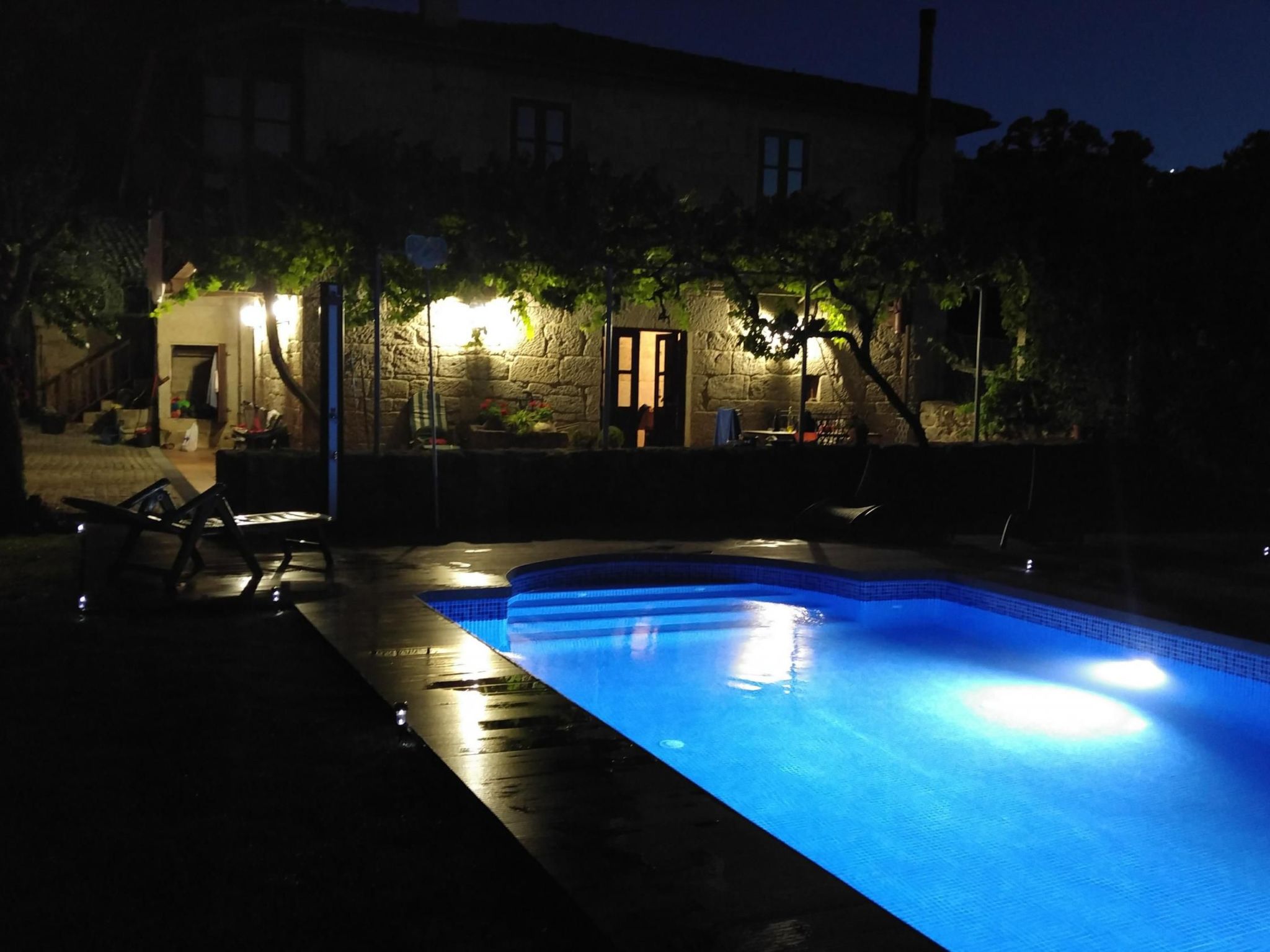 Mit Privatpool-Image-tags.info