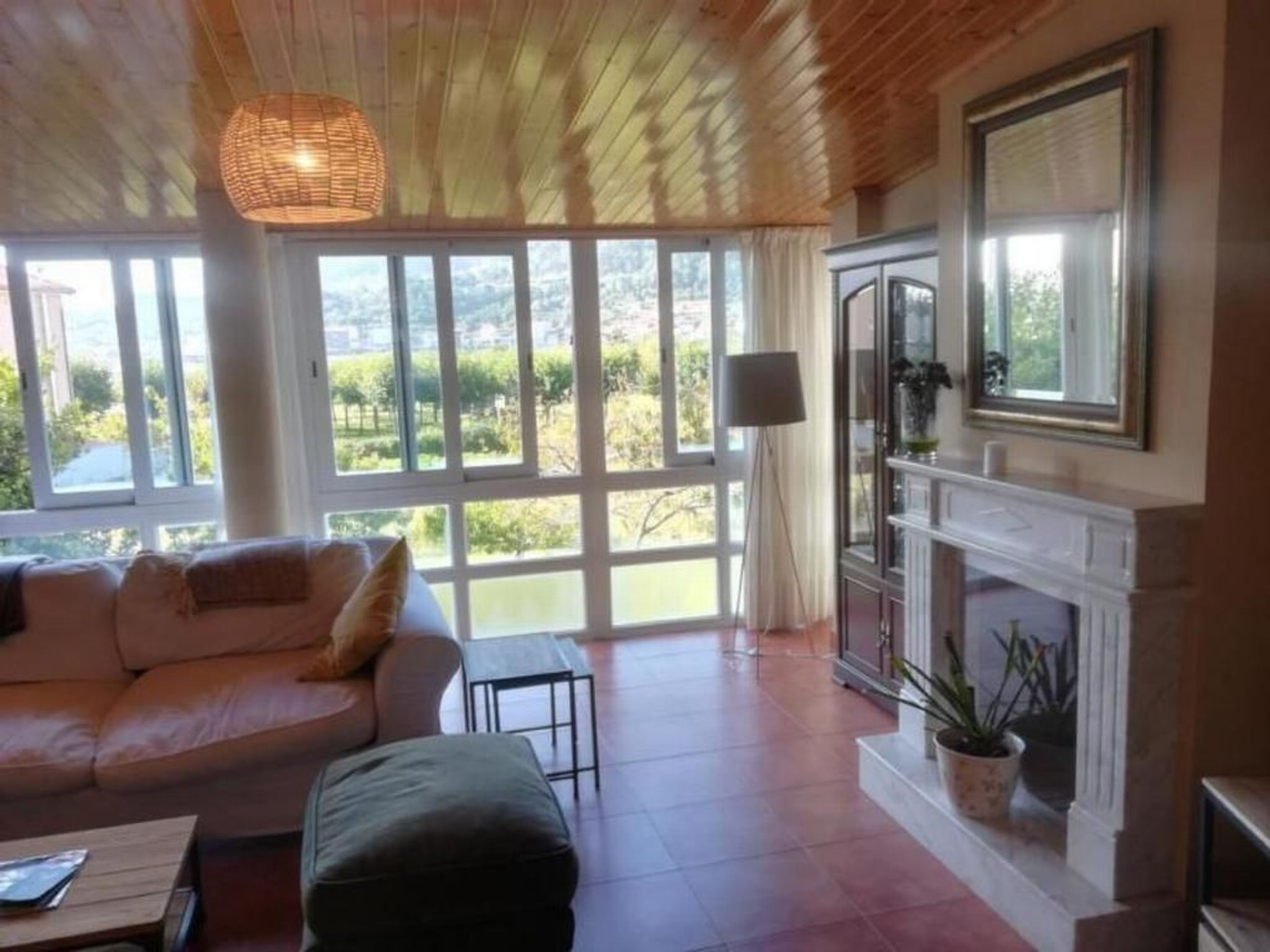 "Casa Das Mareas" (Haus der Gezeiten)-Inside