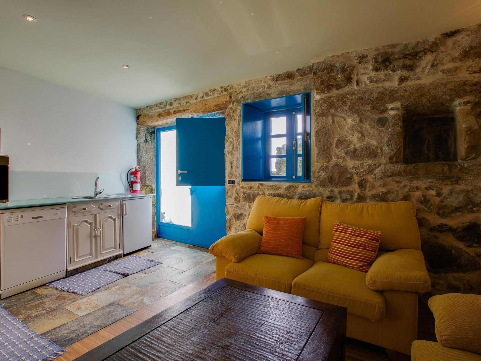 Authentiek Galicisch landhuis uit 1662 met tuin nabij strand en golfbaan - foto 7