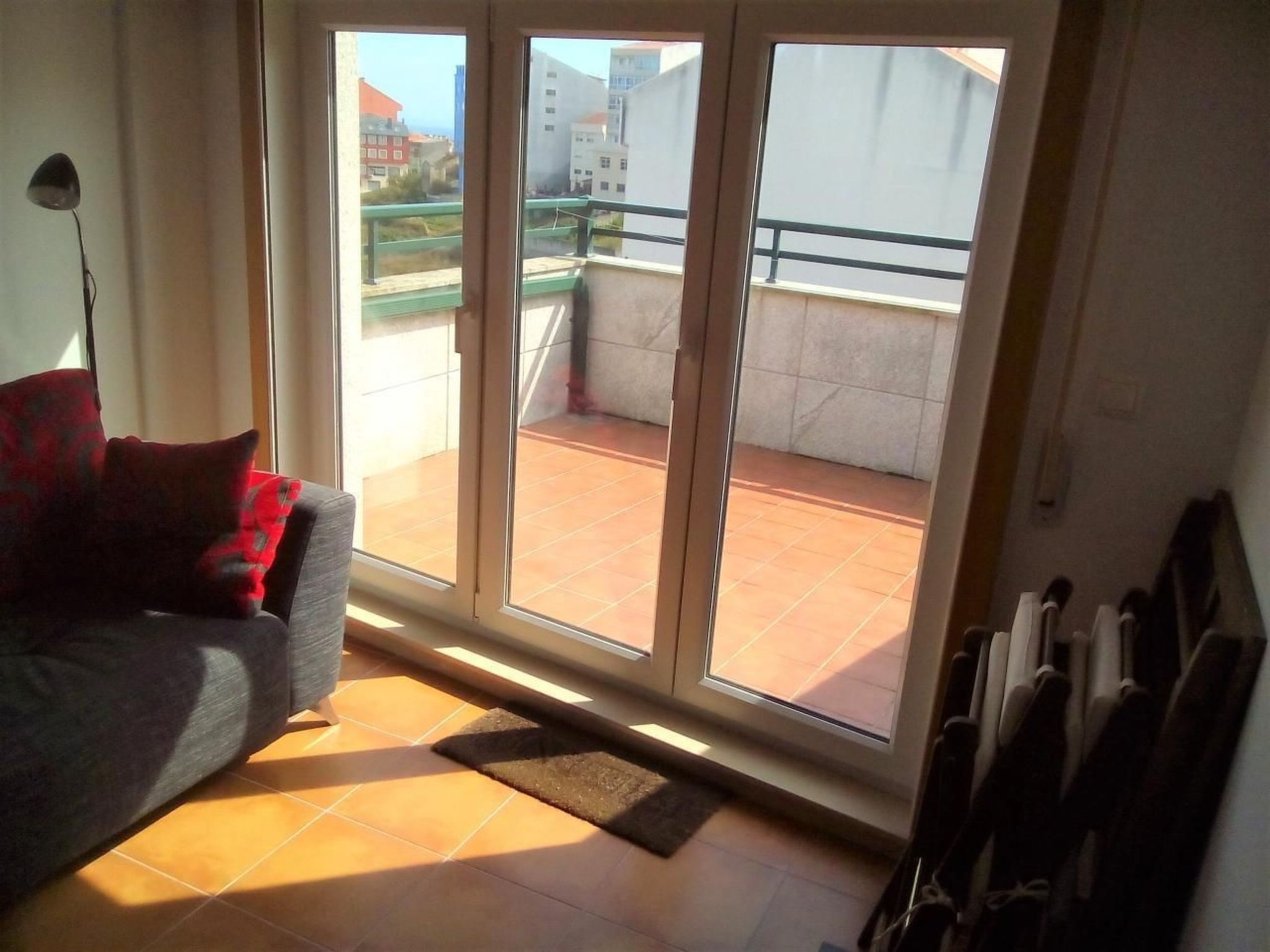 Ático con terraza-Image-tags.info