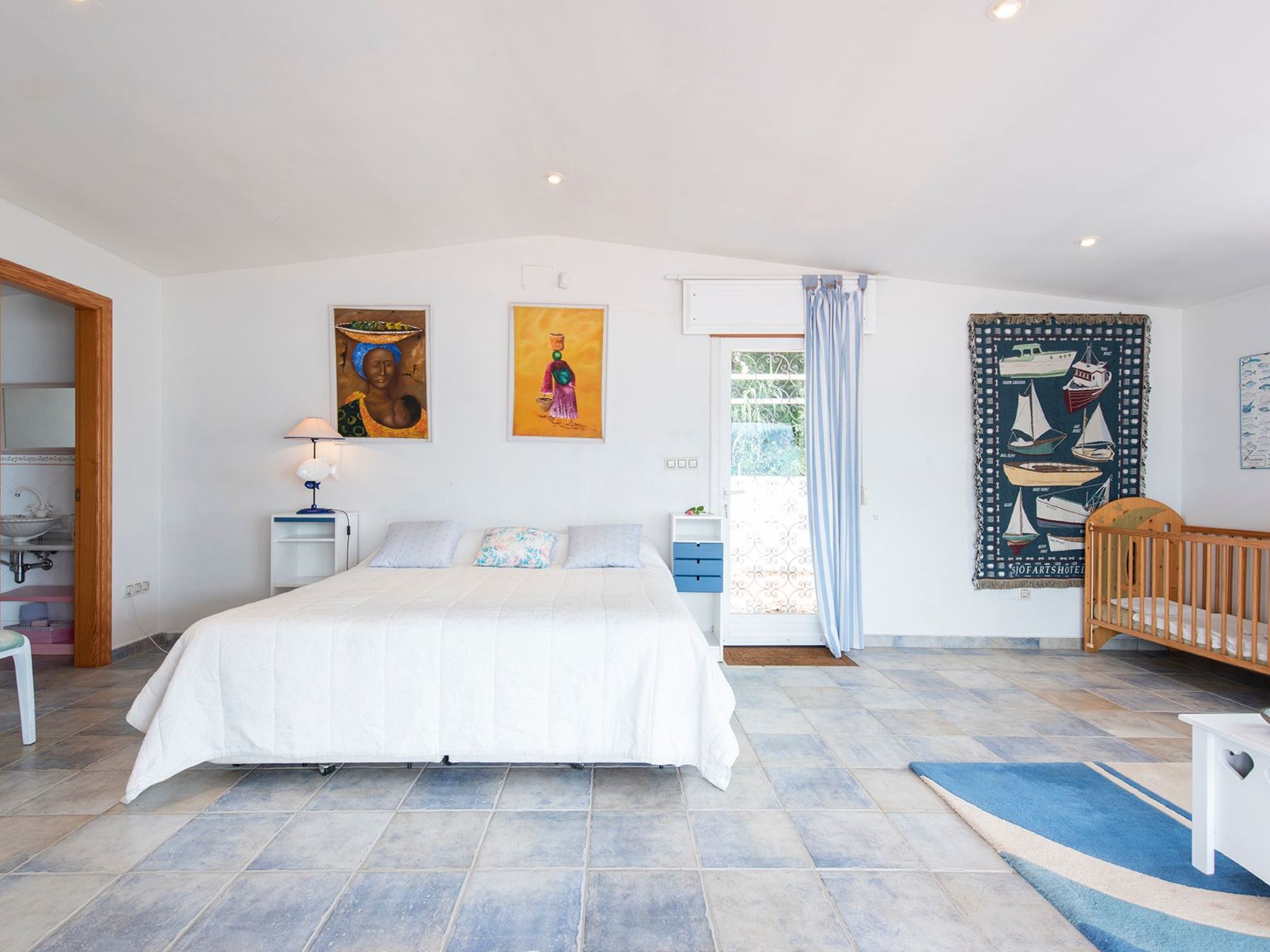 Tolle Villa oberhalb der Bucht Ria de Vigo - Drinnen