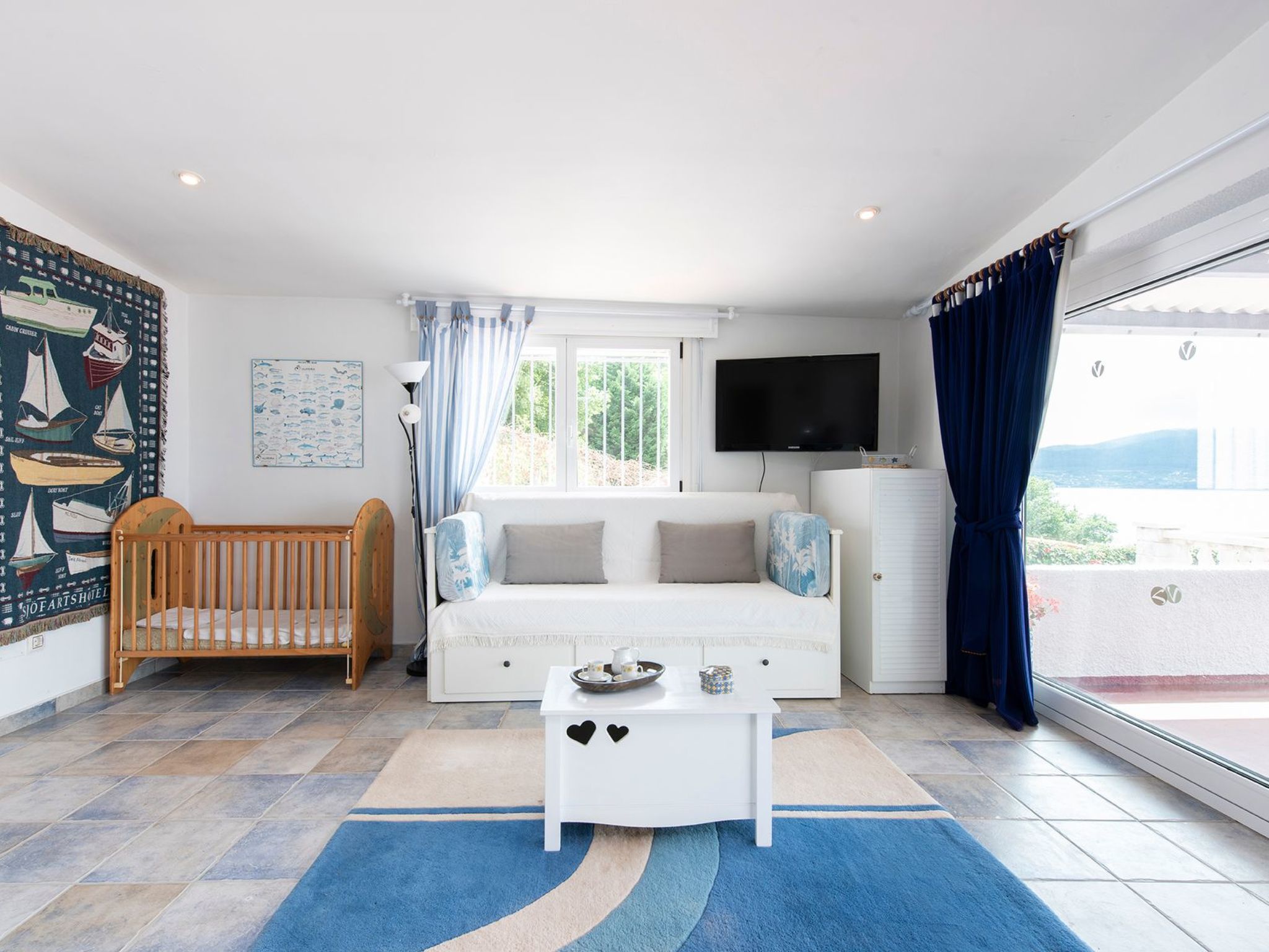 Tolle Villa oberhalb der Bucht Ria de Vigo - Drinnen