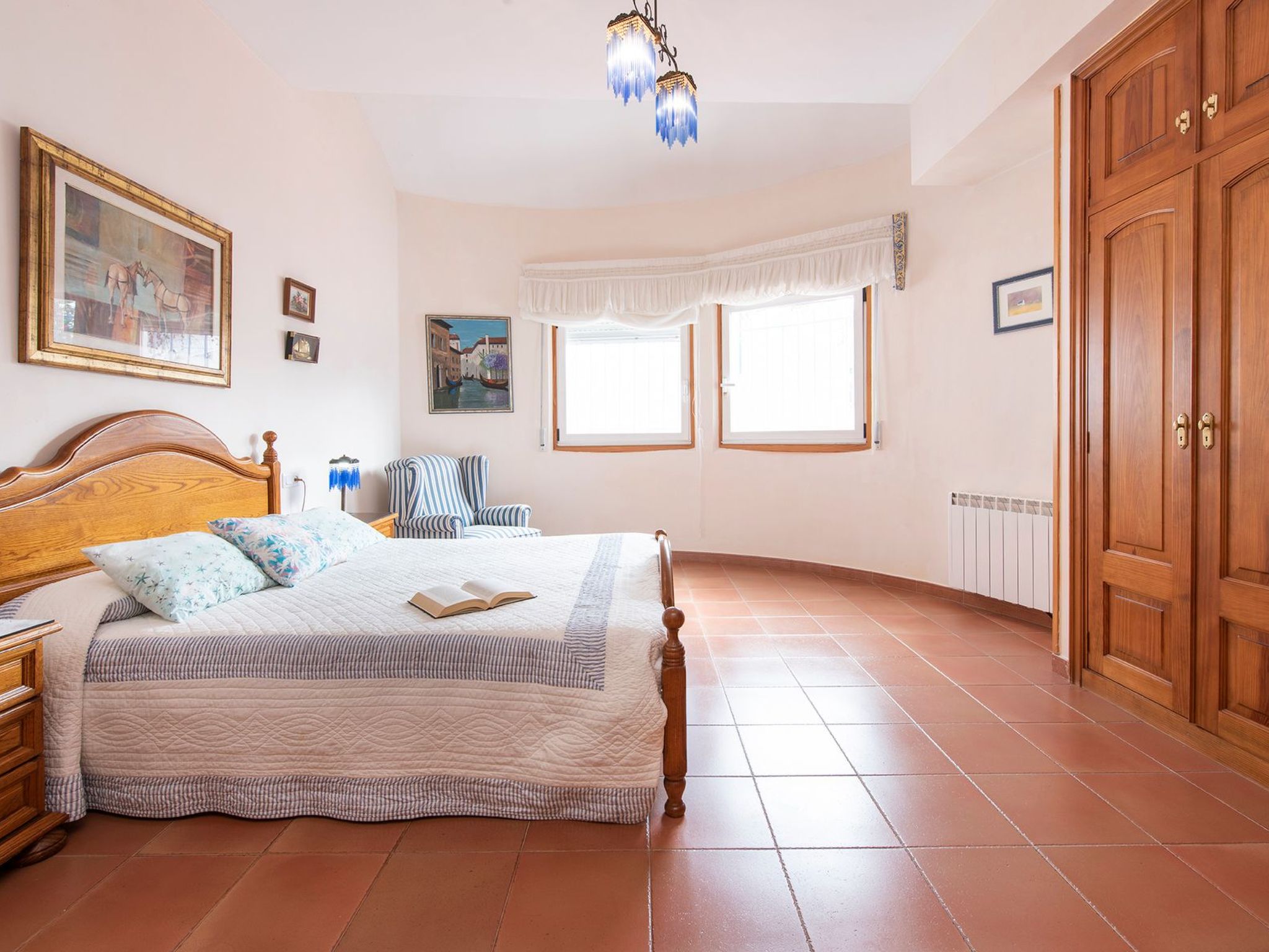Tolle Villa oberhalb der Bucht Ria de Vigo - Drinnen