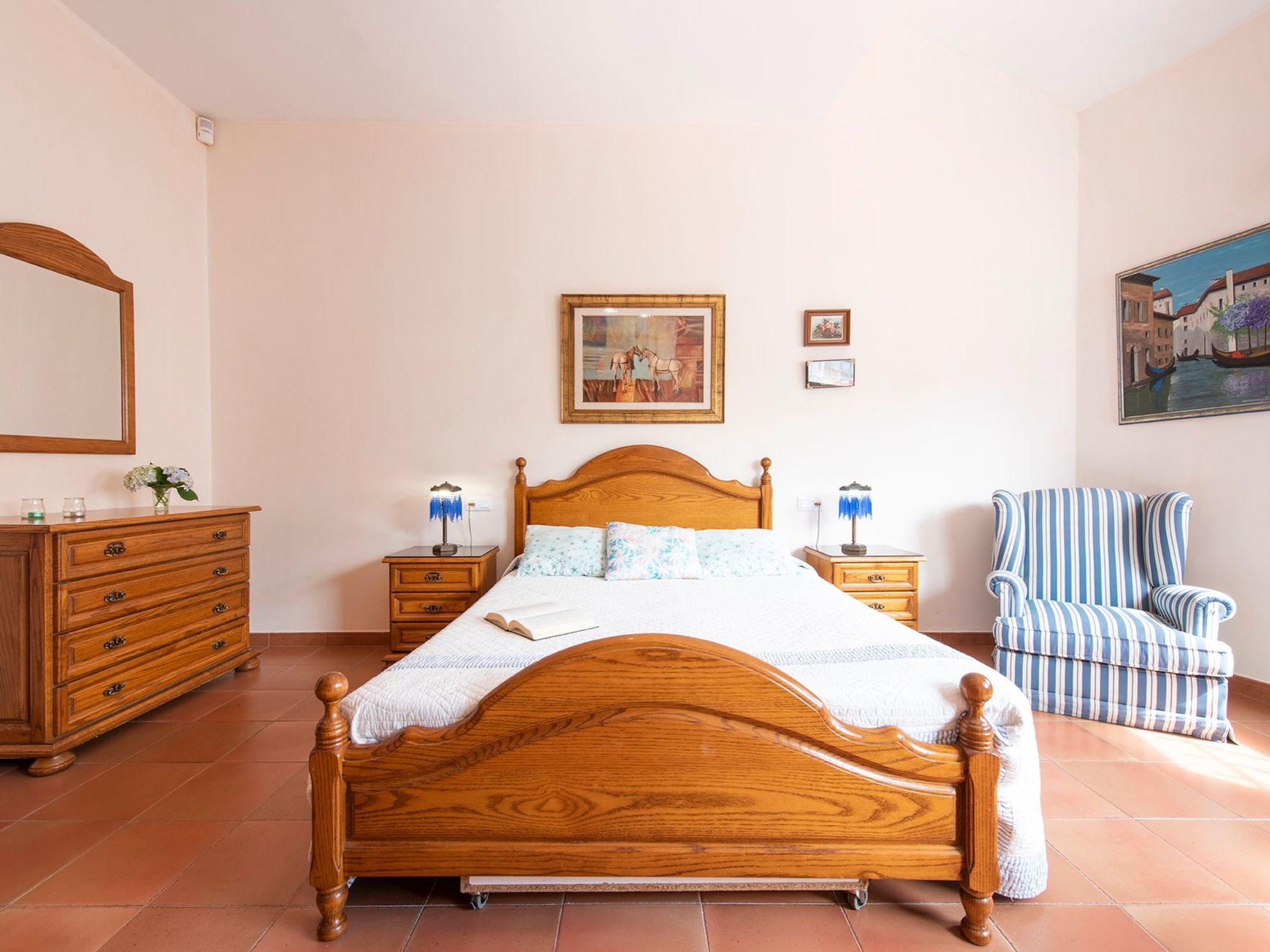 Tolle Villa oberhalb der Bucht Ria de Vigo - Drinnen