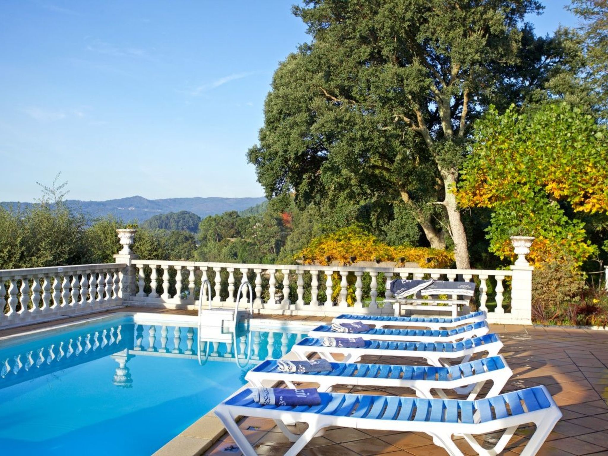 Tolle Villa oberhalb der Bucht Ria de Vigo - Draußen