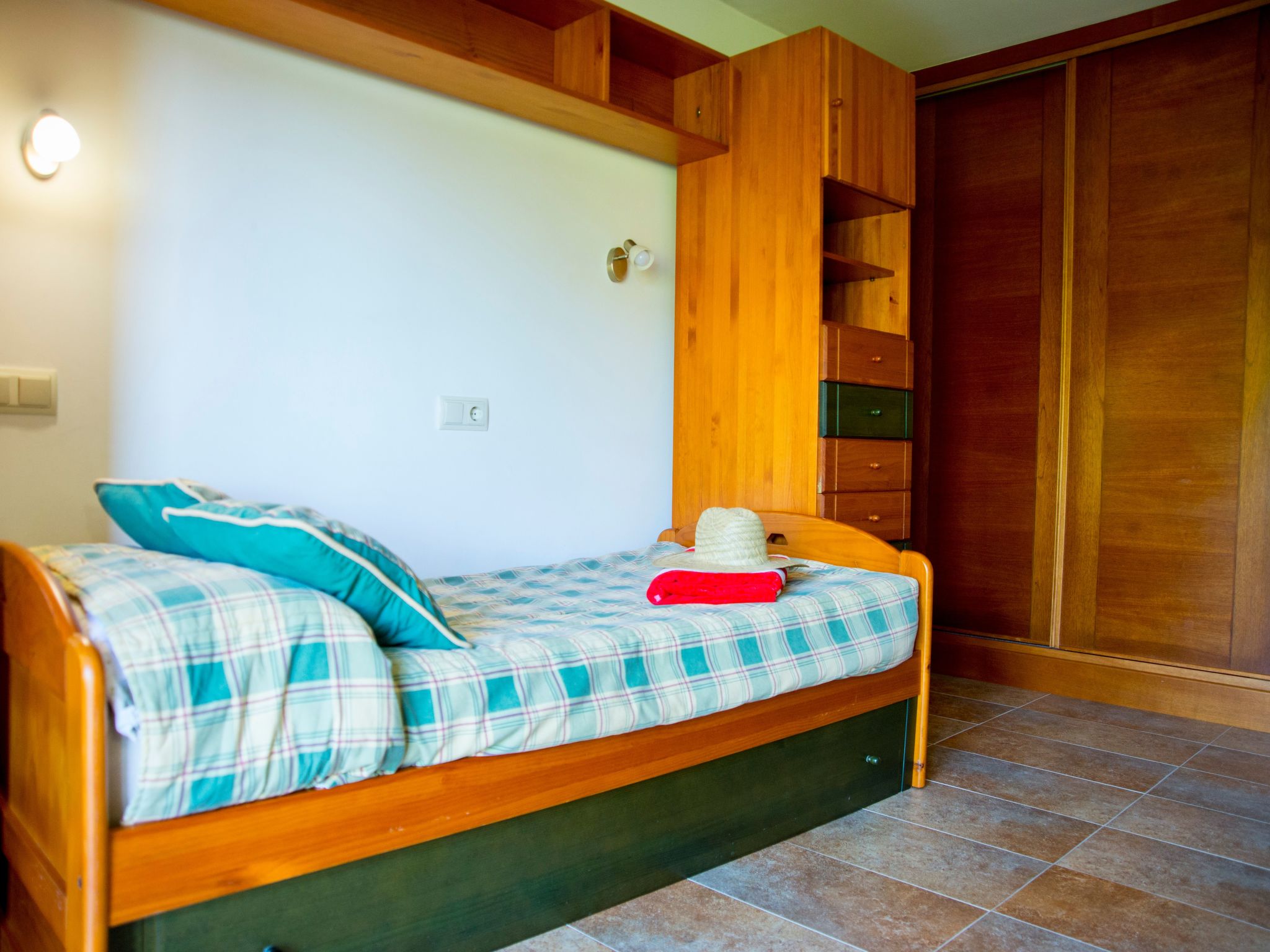 Vrijstaande villa aan de kust van Sanxenxo met 4 slaapkamers - foto 37