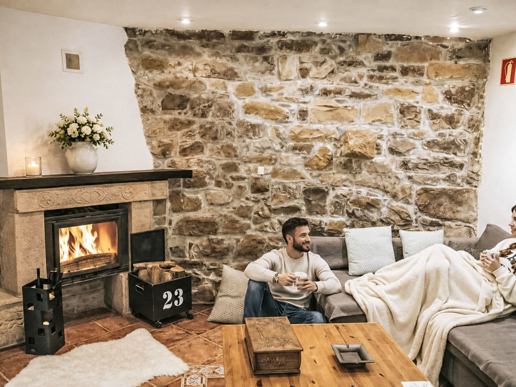 Jacuzzi, Kamin, Grill und spektakuläre Aussicht - Binnen