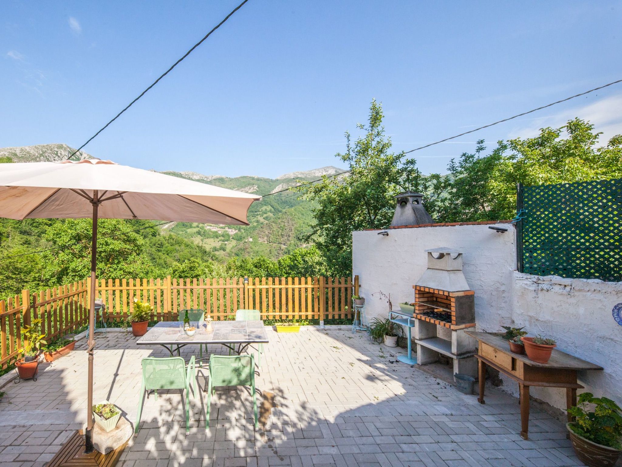 Ländliche Wohnung El Carbayu-Binnen