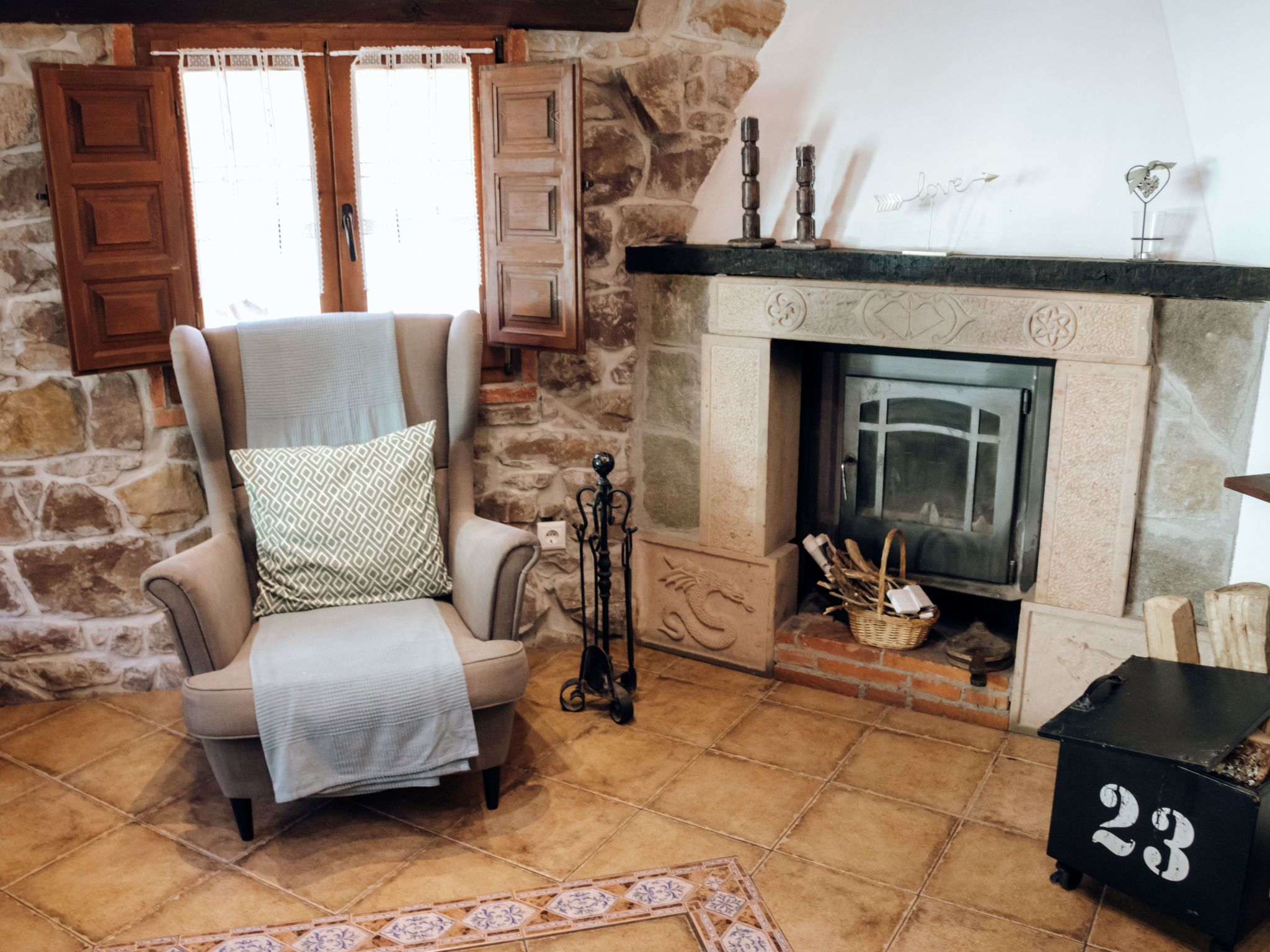 Ländliche Wohnung El Carbayu-Binnen