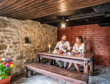 Romantische berghut in Asturië met privé jacuzzi, open haard en uitzicht - thumbnail 5