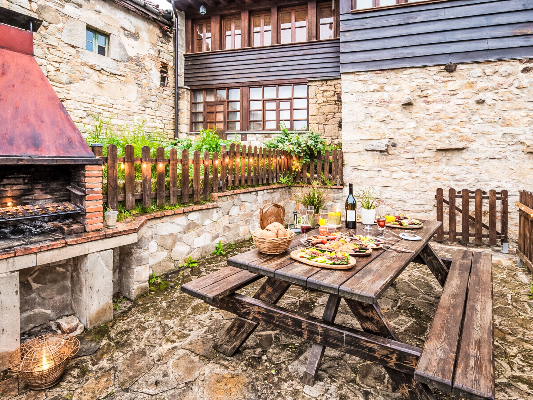 Romantische berghut in Asturië met privé jacuzzi, open haard en uitzicht - foto 38