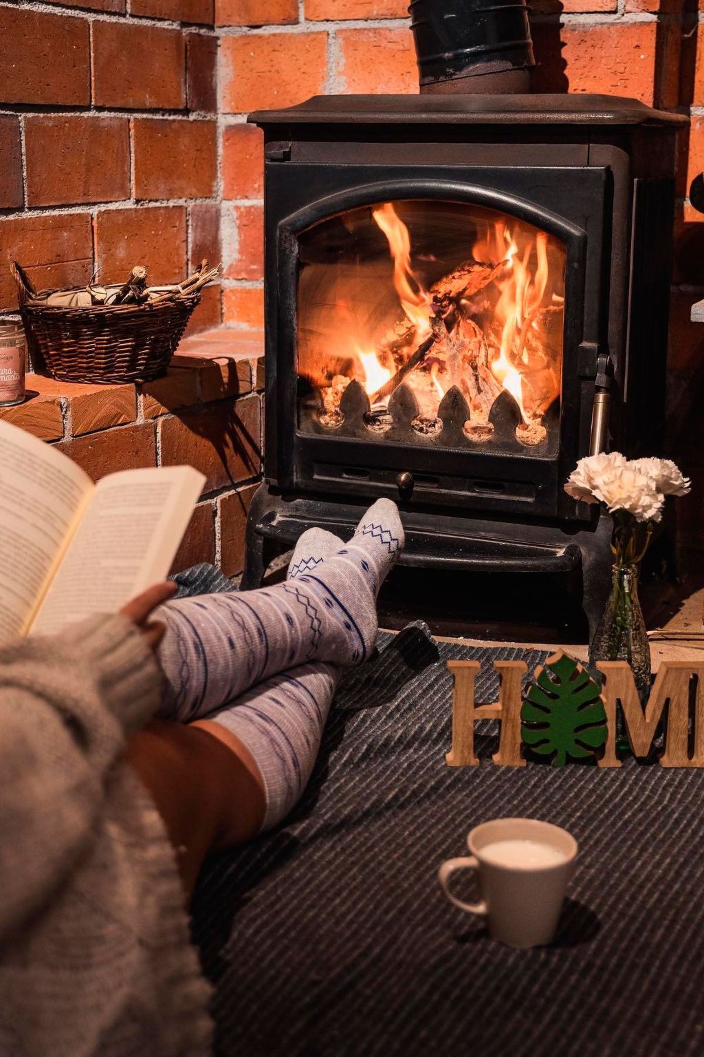 Berghütte mit Terrasse, Kamin und Jacuzzi-Binnen
