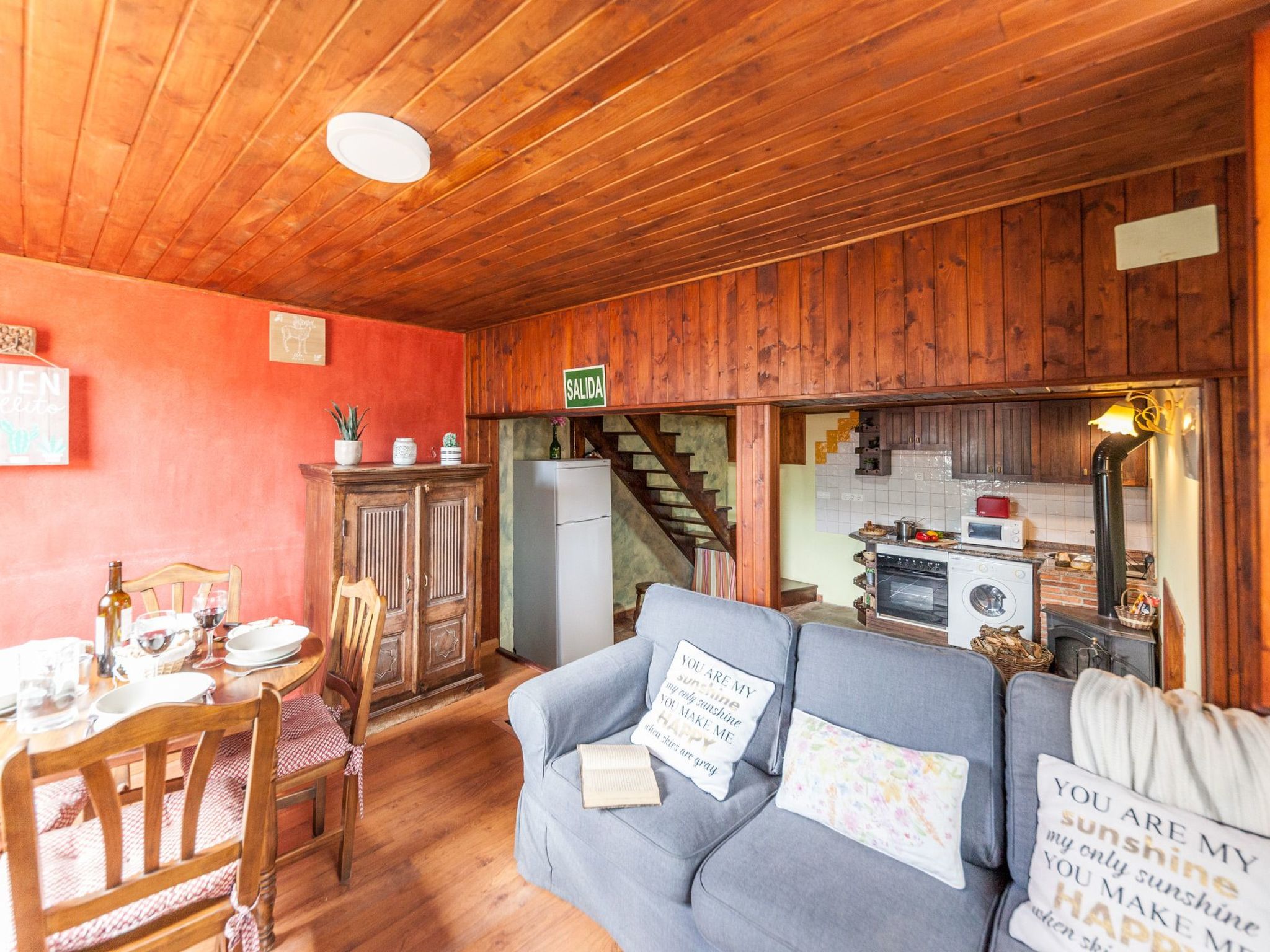 Montegrande, Berghaus in idyllischer Lage-Binnen