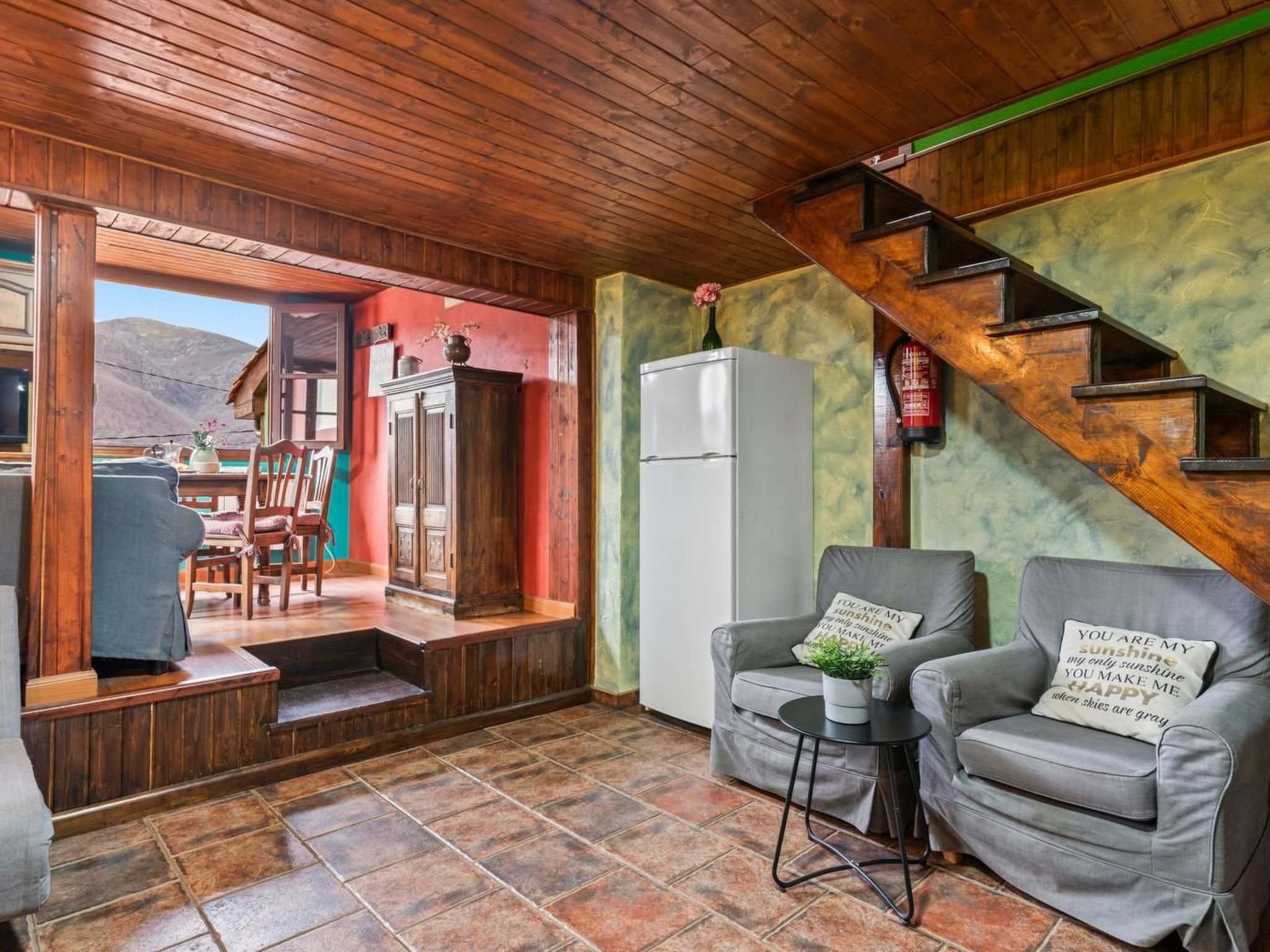 Montegrande, Berghaus in idyllischer Lage-Binnen