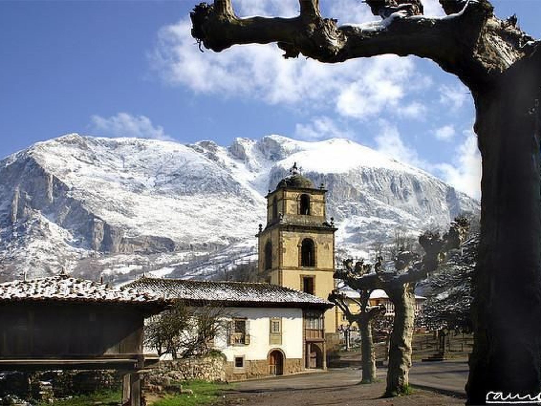 Ländliches Haus La Carrozal Senda del Oso-Binnen