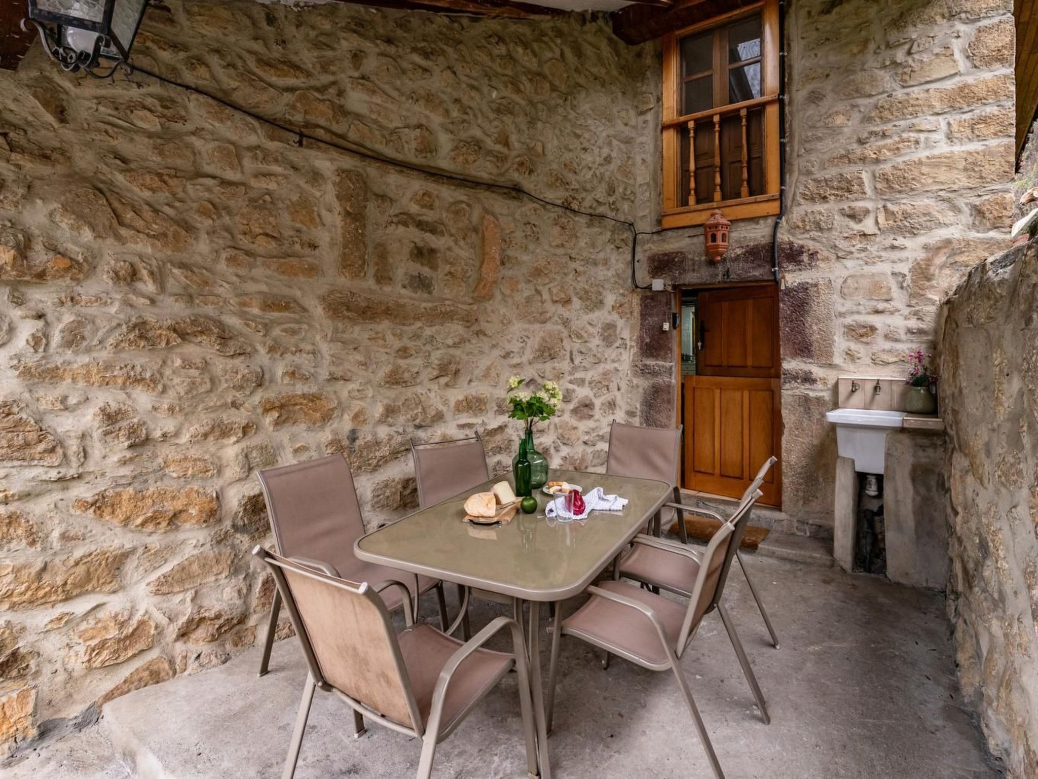 Ländliches Haus La Carrozal Senda del Oso-Binnen