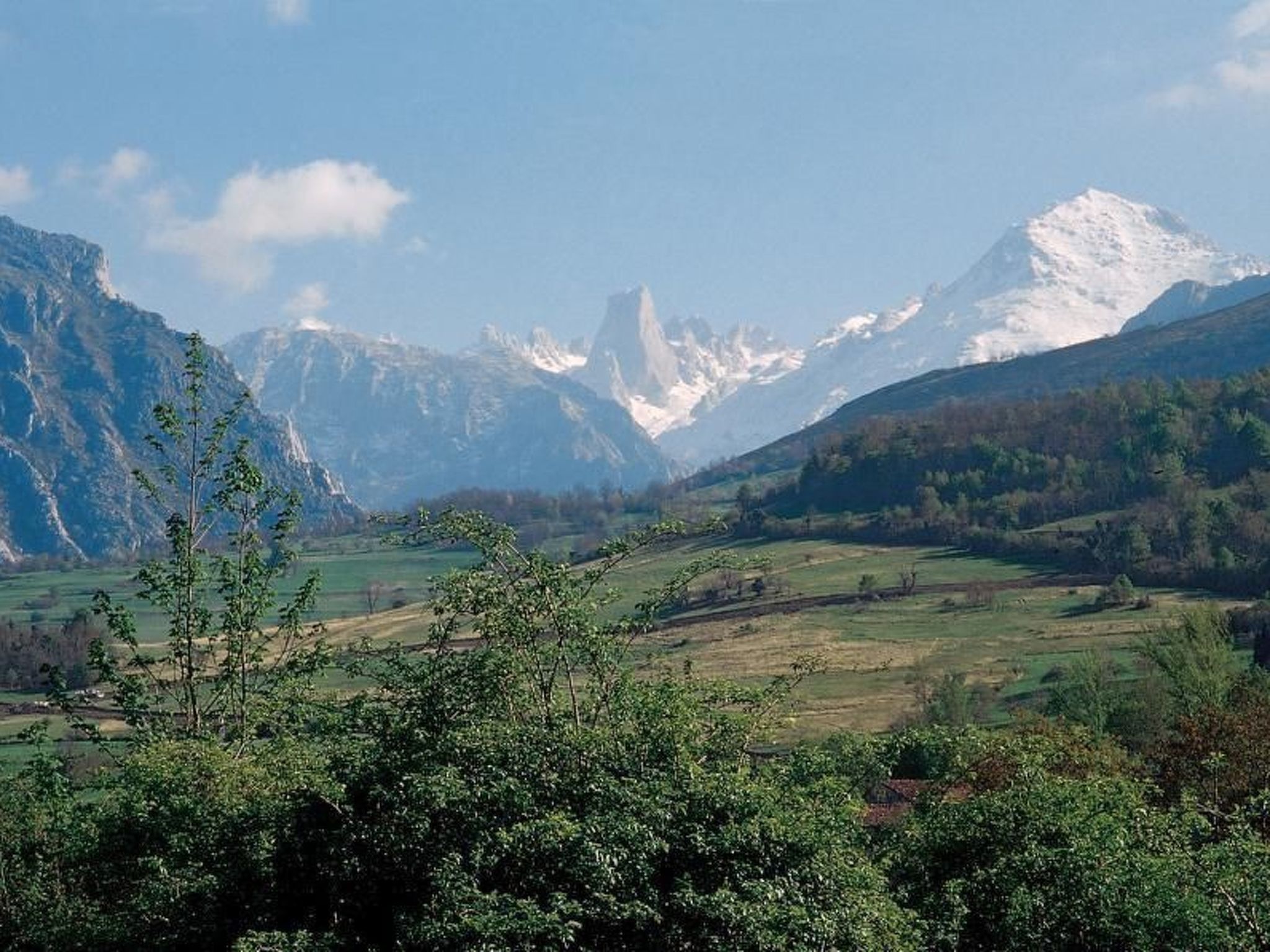 Maria Sopeña in Pruneda-Image-tags.info