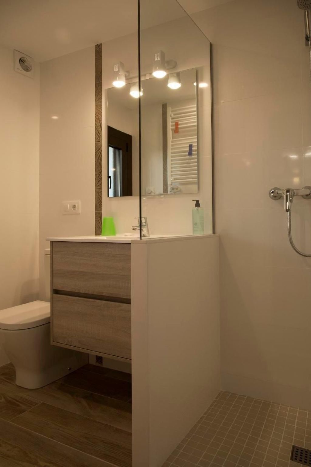 Pinyera mit Gemeinschaftspool - Image-tags.info