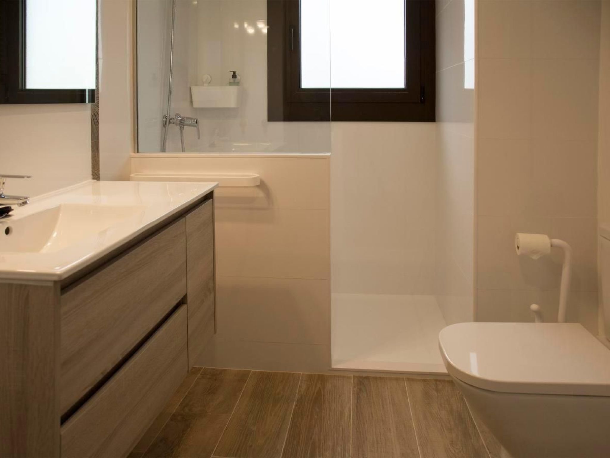 Pinyera mit Gemeinschaftspool - Image-tags.info