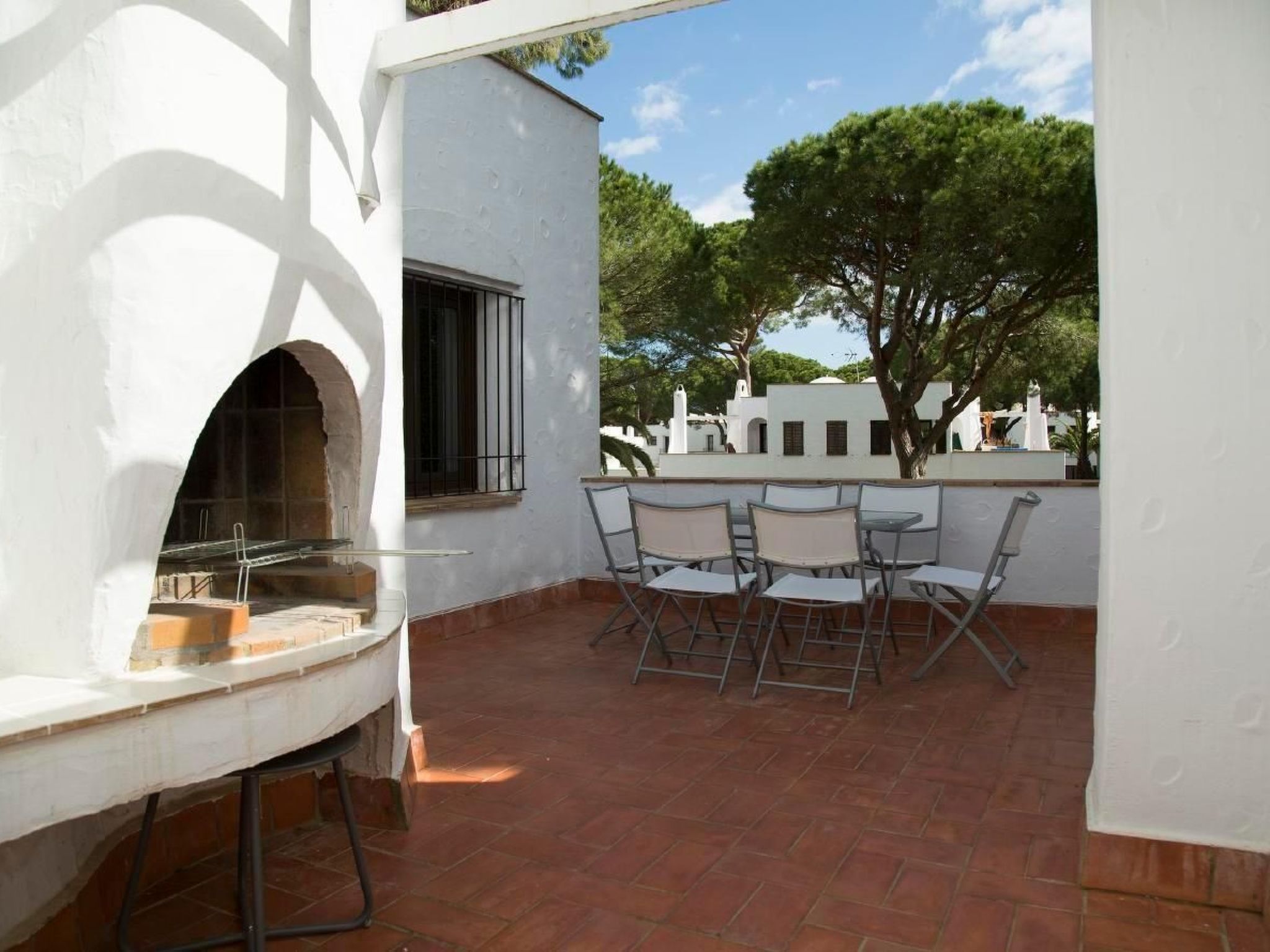 Pinyera mit Gemeinschaftspool - Image-tags.info